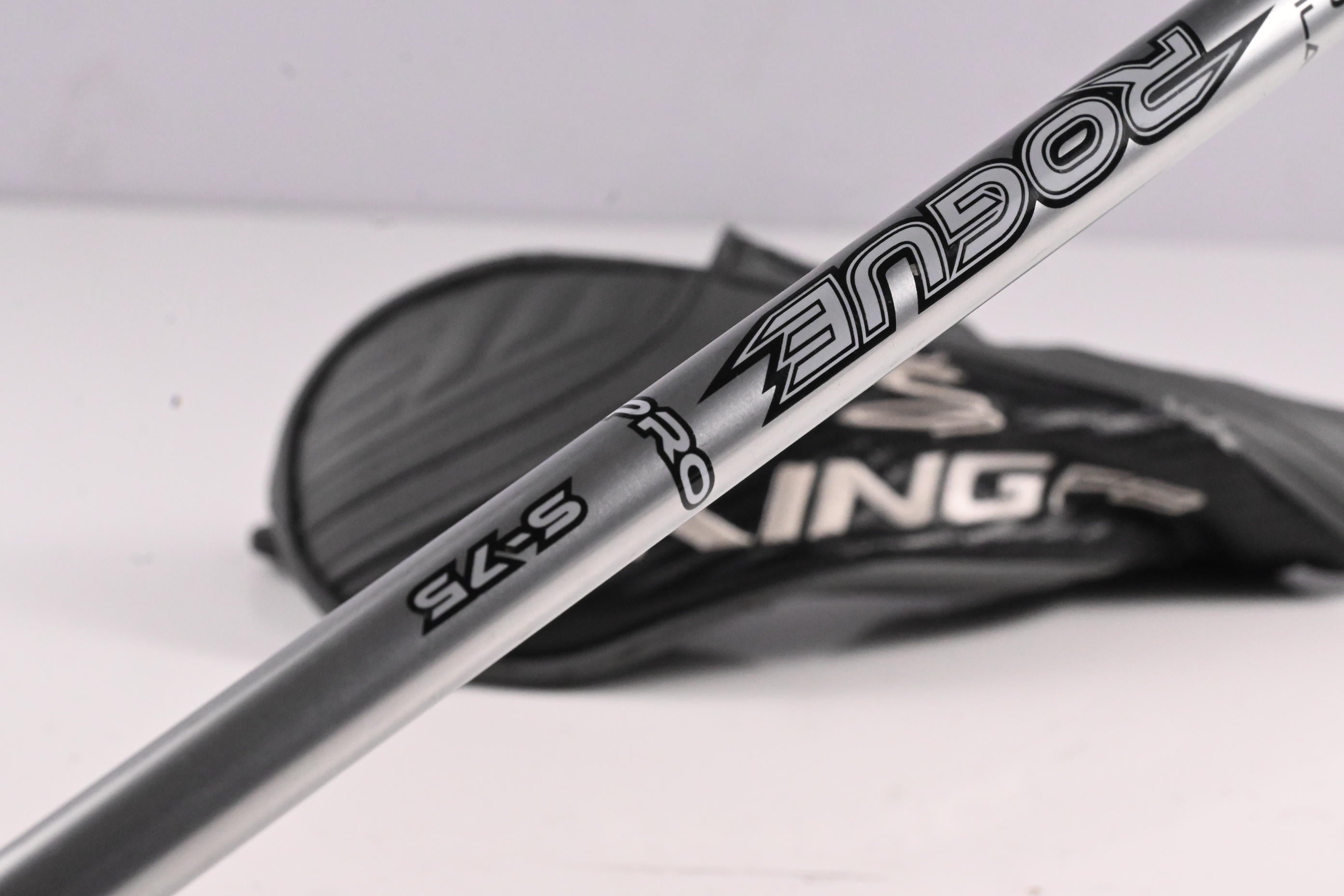 Cobra King F8 #2 Hybrid / 17 Degree / Stiff Flex Aldila Rogue Pro 75 Shaft
