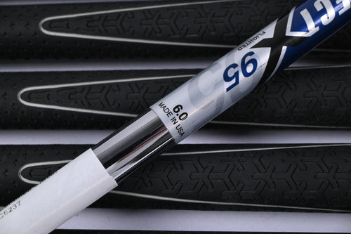 Callaway X2 Hot Pro Irons / 4-PW / Stiff Flex Project X 95 Rifle Shafts