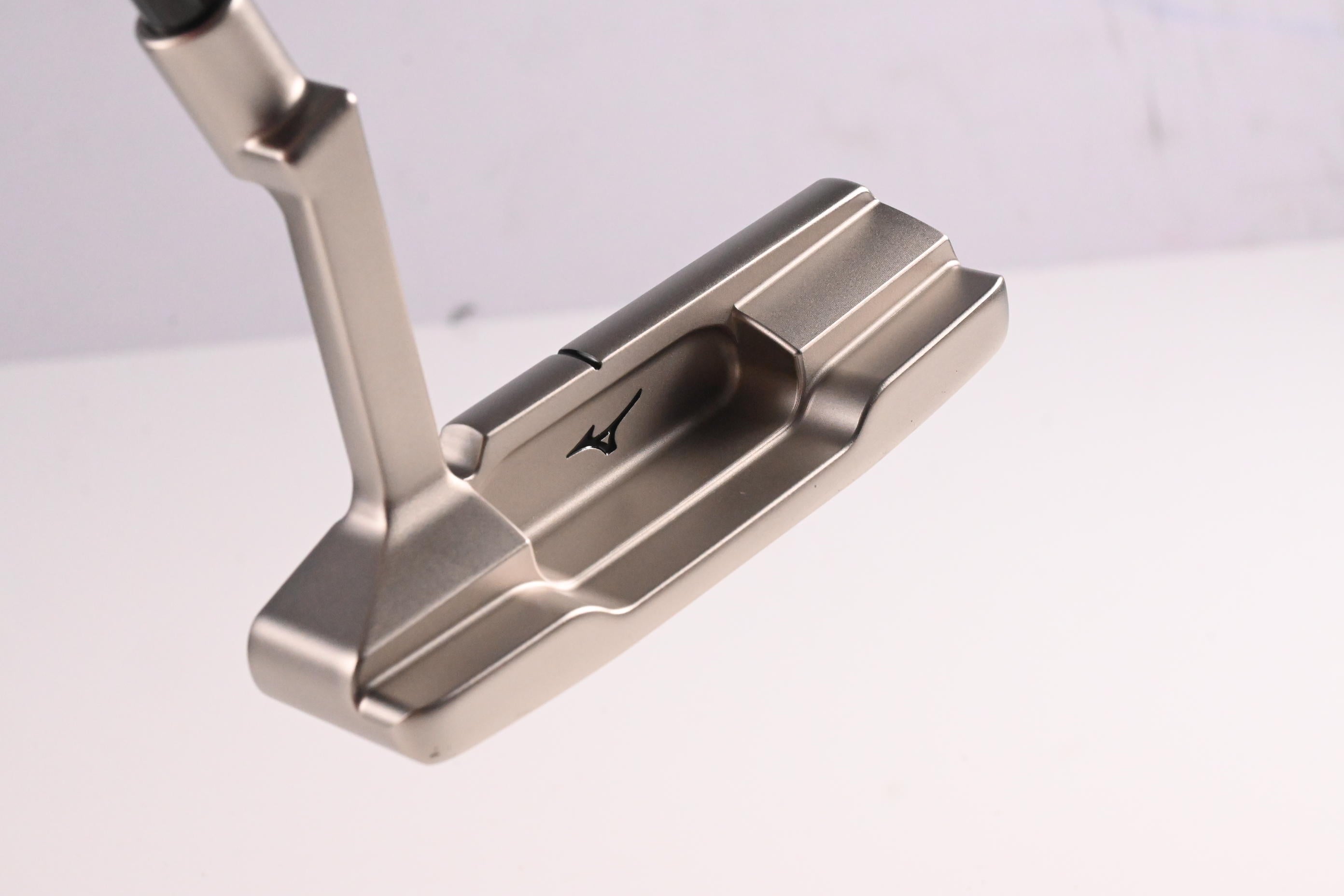 Mizuno M.Craft City Series Putter / 35 Inch