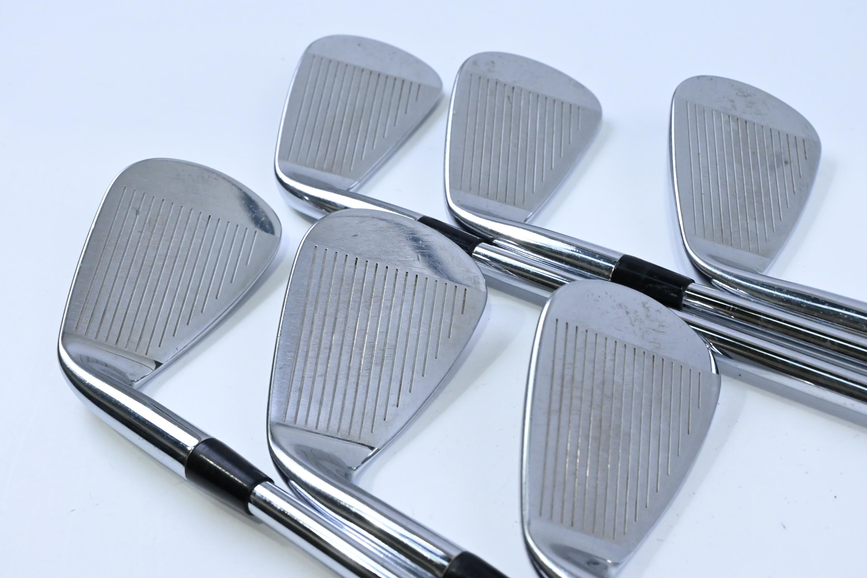Cobra King Tour 2020 Irons / 6-PW+GW / X-Flex $-Taper Lite 130 Shafts