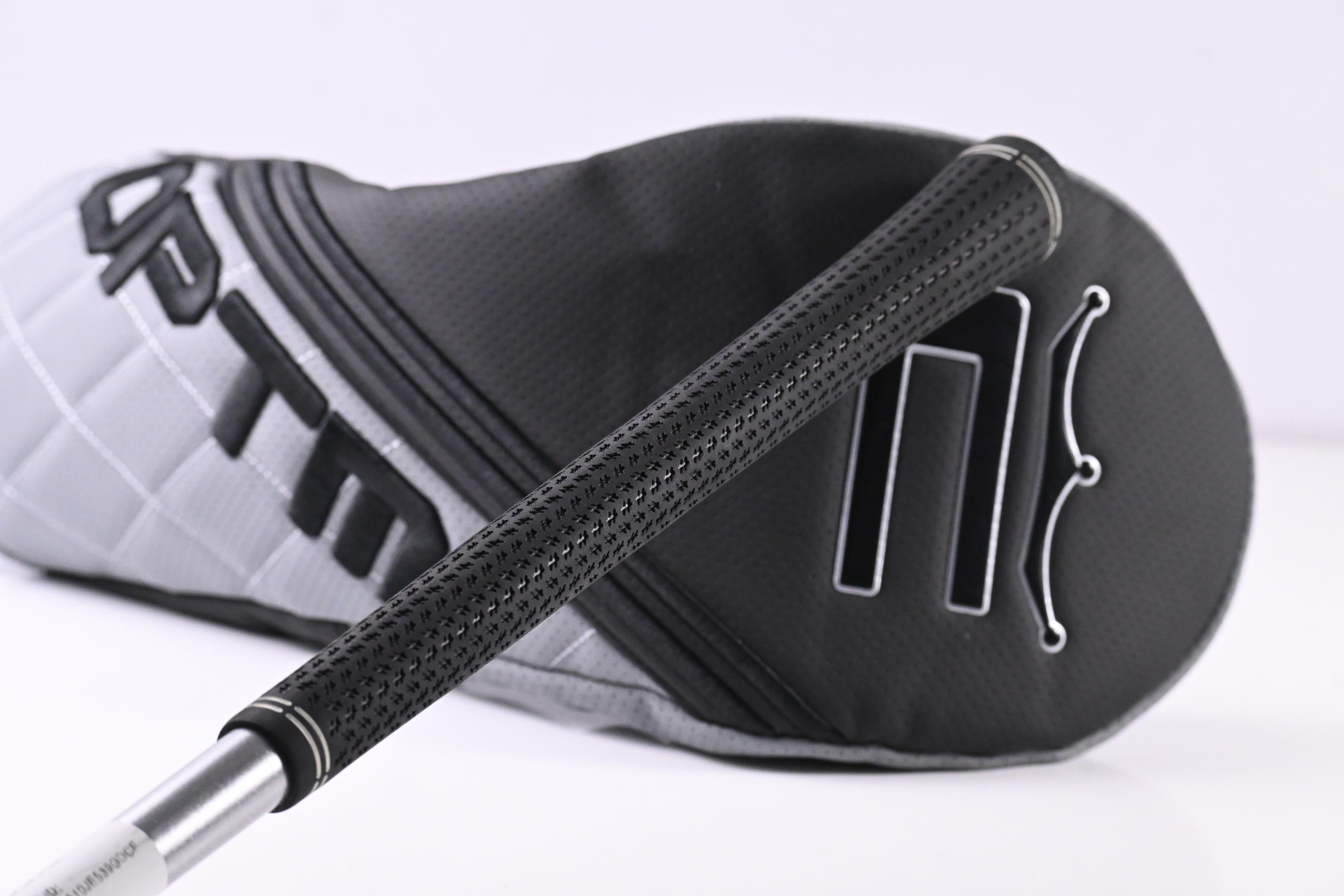Cobra OPTM LS Driver / 10.5 Degree / Stiff Flex Fujikura Pro 60 Shaft