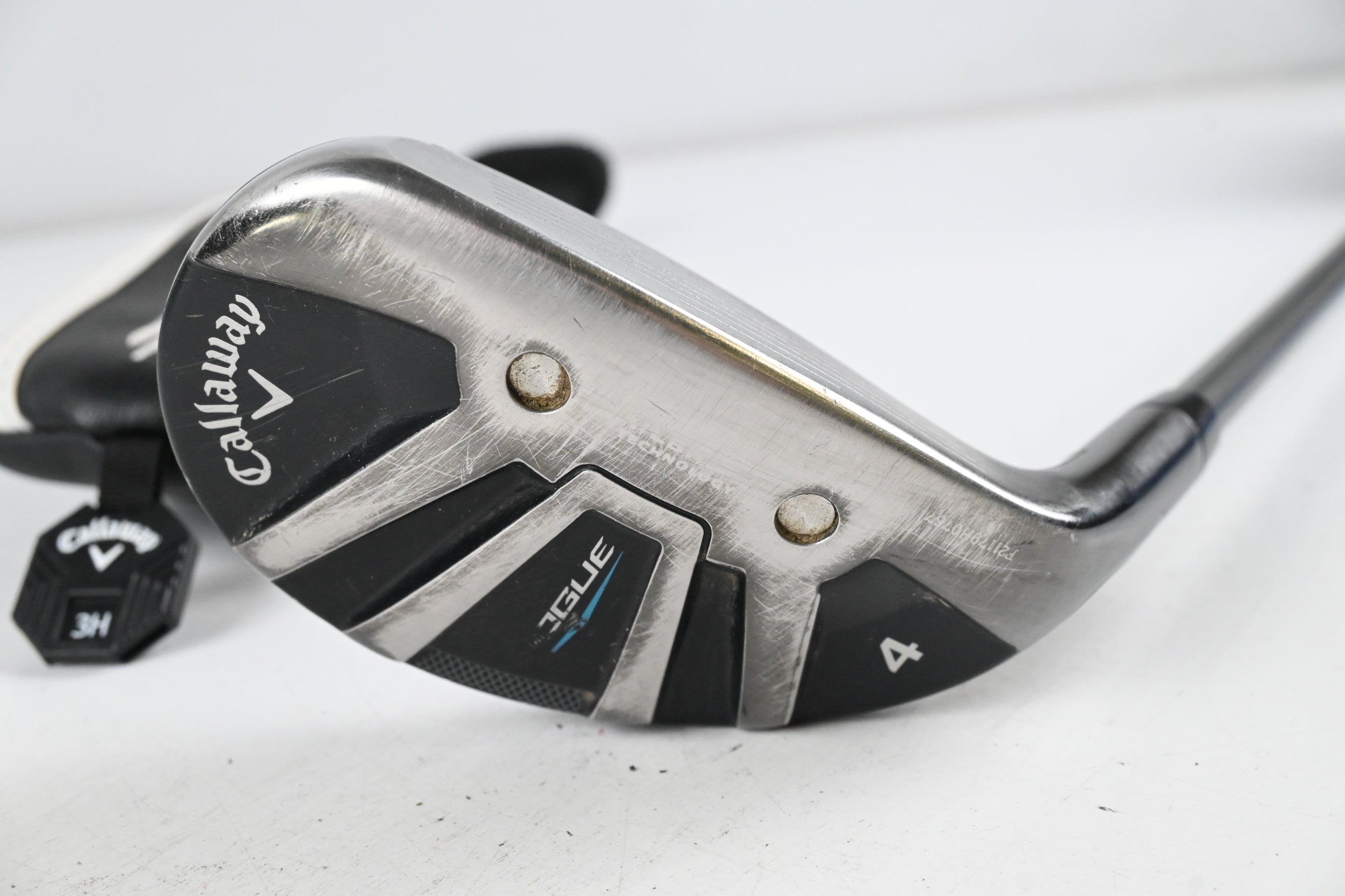 Callaway Rogue #4 Hybrid / 21 Degree / Regular Flex Aldila Synergy 60 Shaft