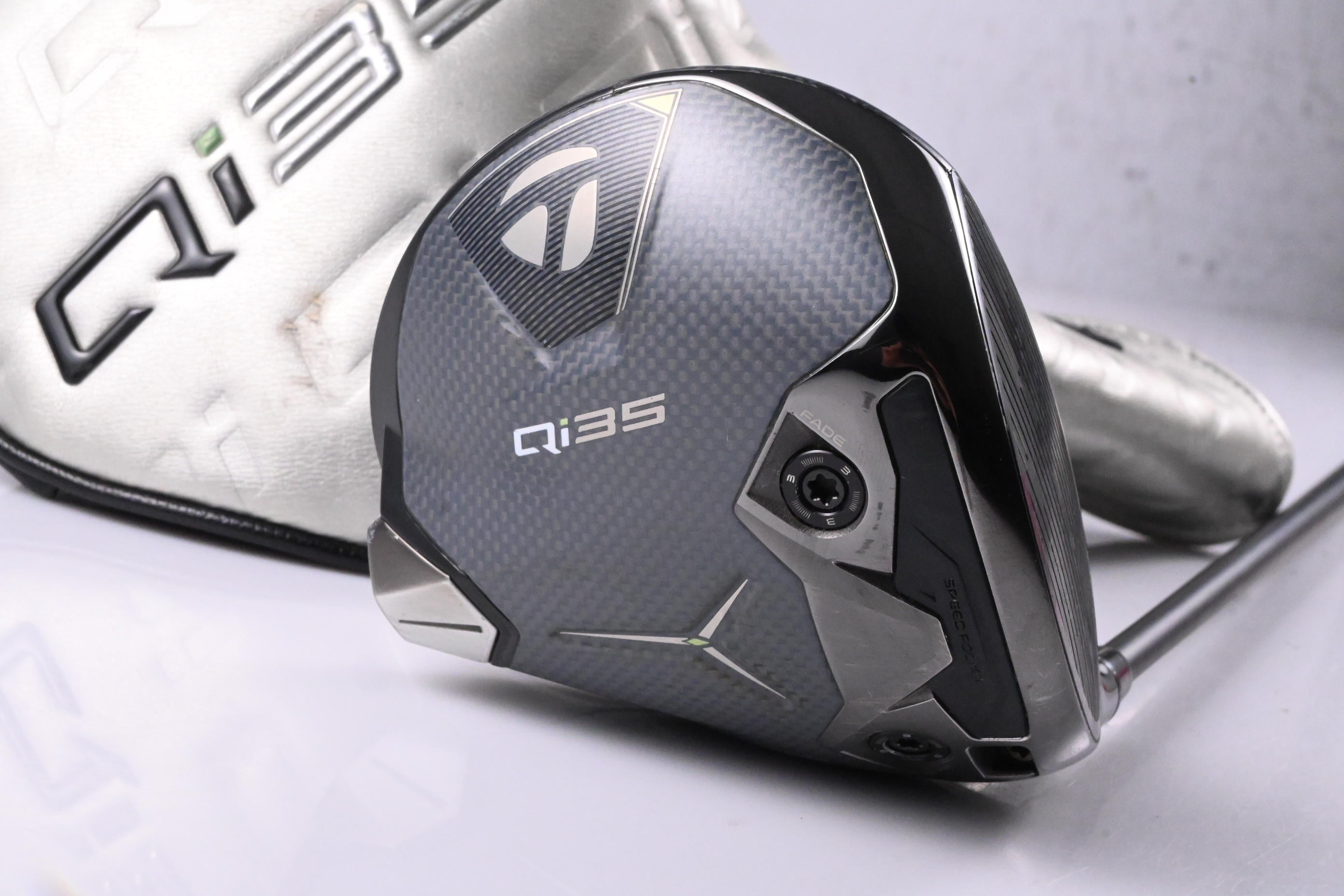 Taylormade Qi35 LS Driver / 9 Degree / Stiff Flex Kai'li Blue CB Dark Waves 60
