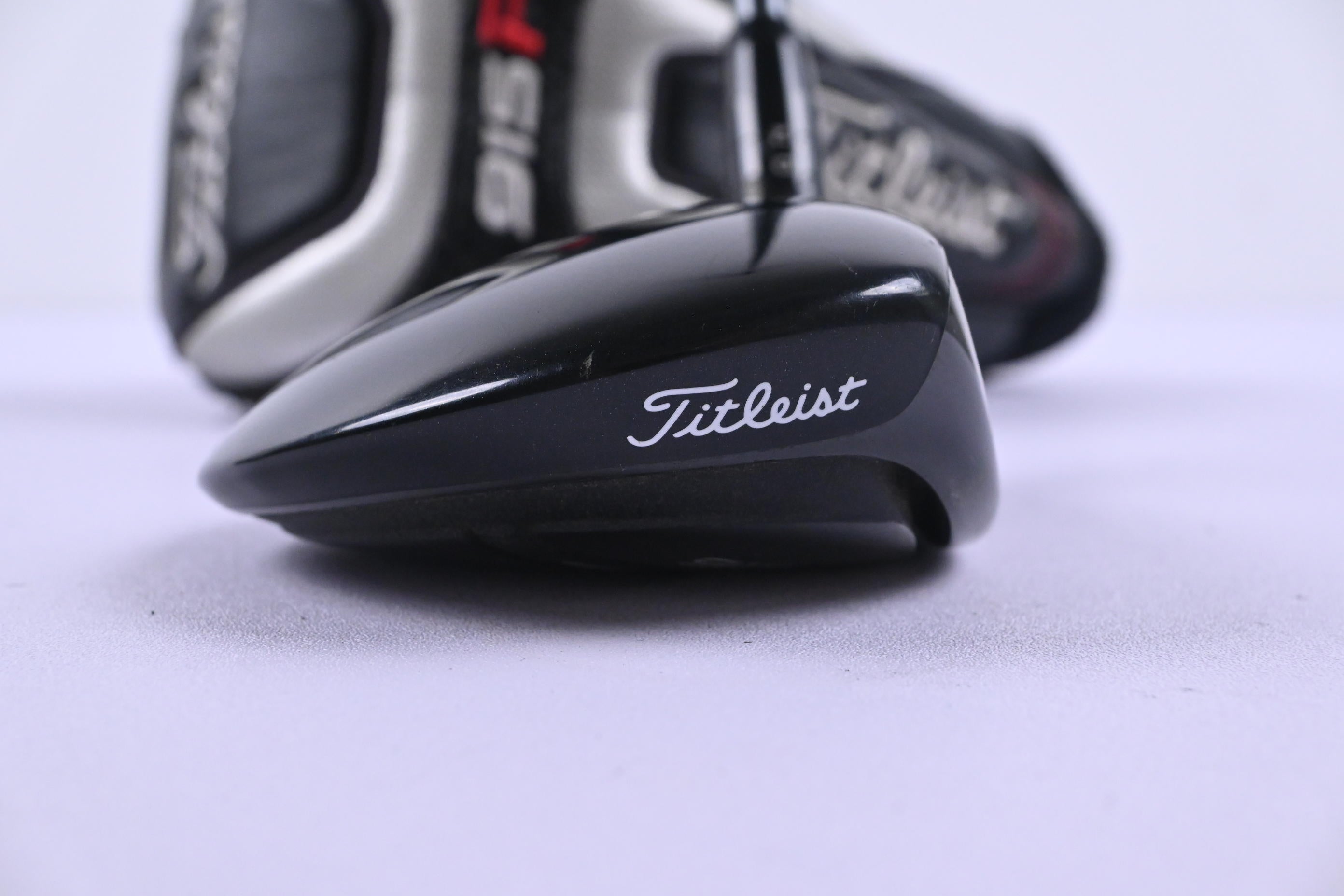 Titleist 915 F #3 Wood / 13.5 Degree / Regular Flex Taylormade REAX M2 55 Shaft