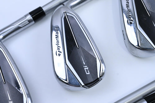 Ladies TaylorMade Qi Irons / 6-PW+AW+SW+LW / Ladies Flex Speeder NX TCS 40