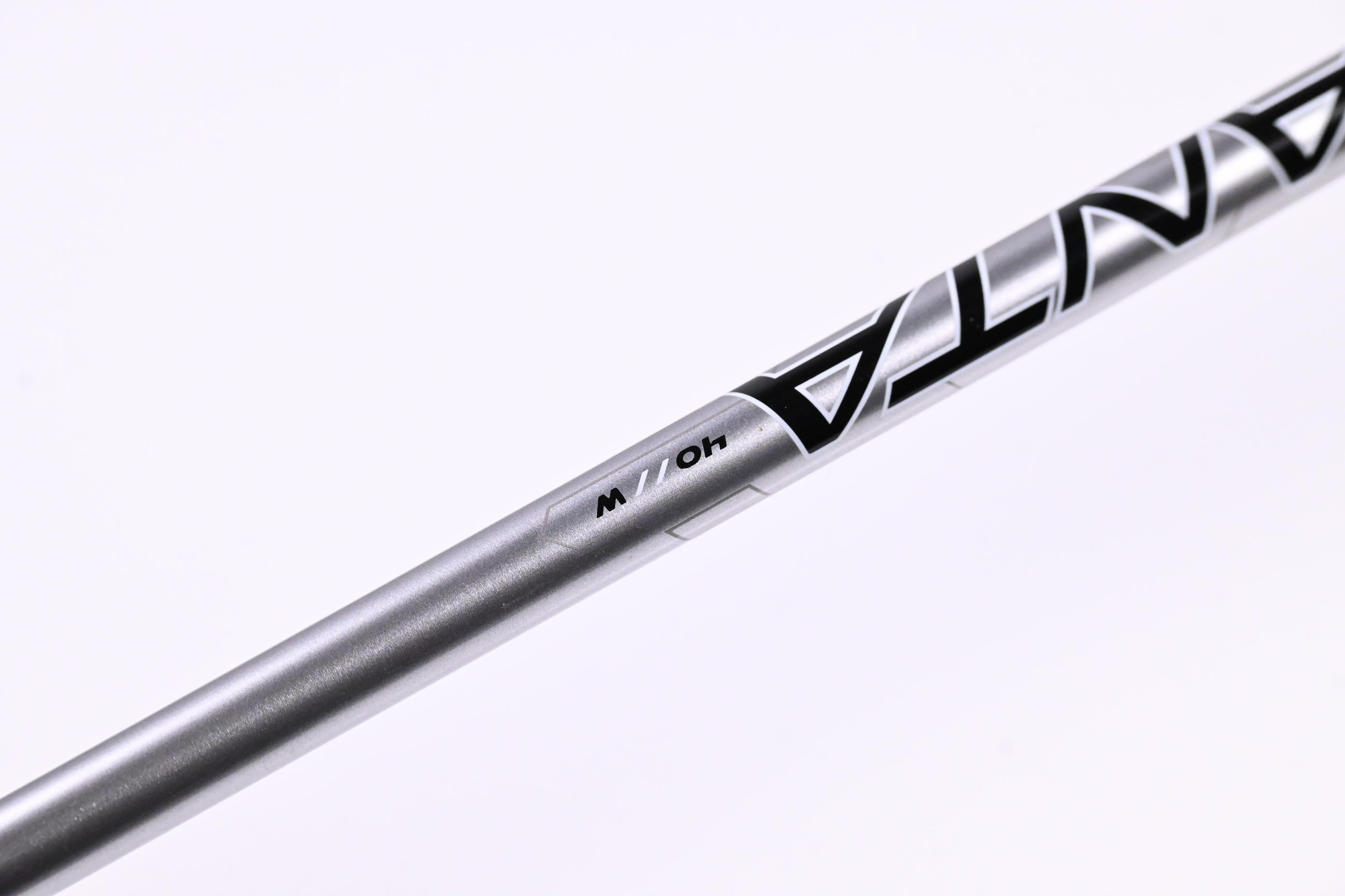 Ladies Wilson D9 #8 Iron / Ladies Aldila Quaranta 40 Shaft