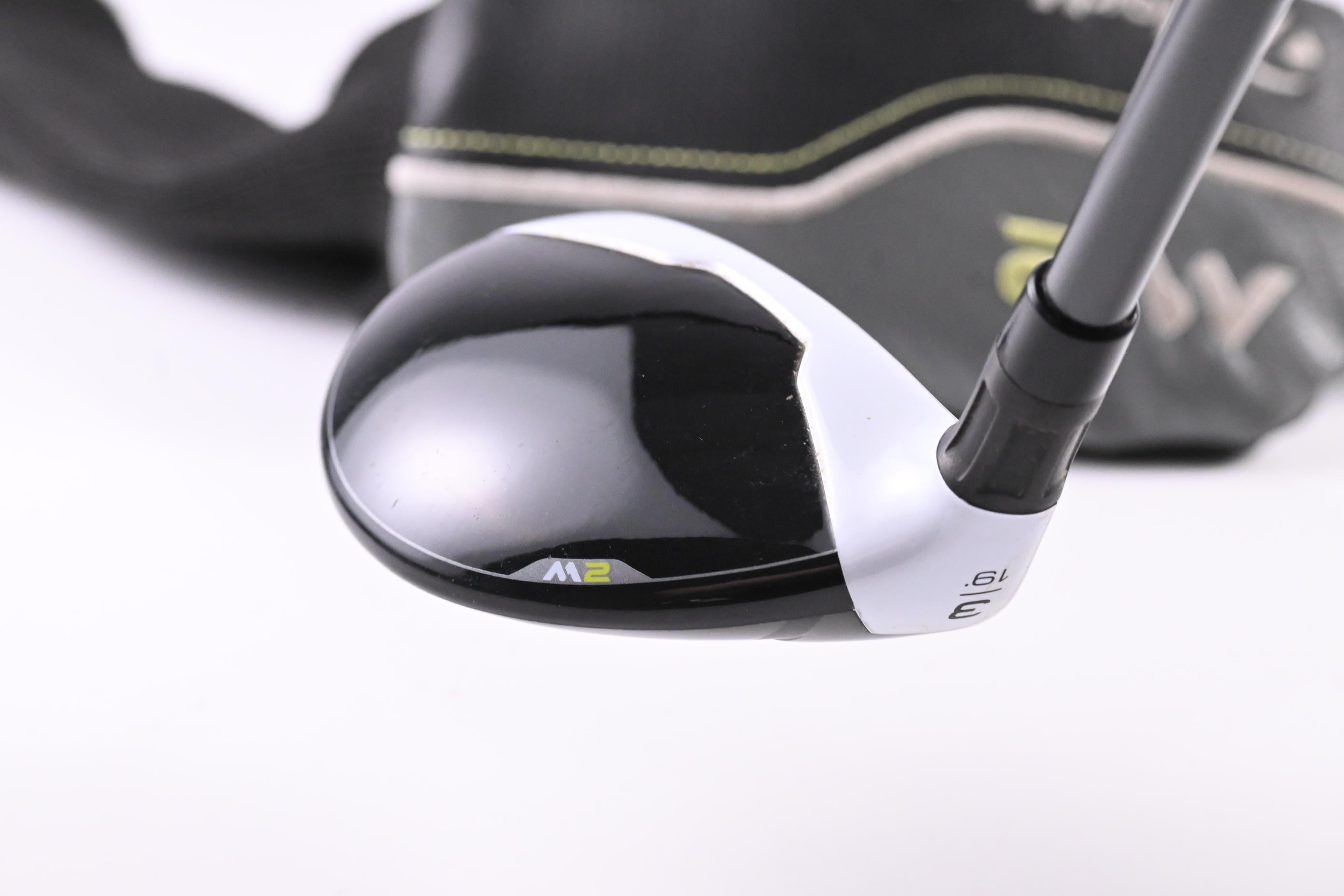 Left Hand Taylormade M2 2017 #3 Hybrid / 19 Degree / Regular Flex M2 Reax 65