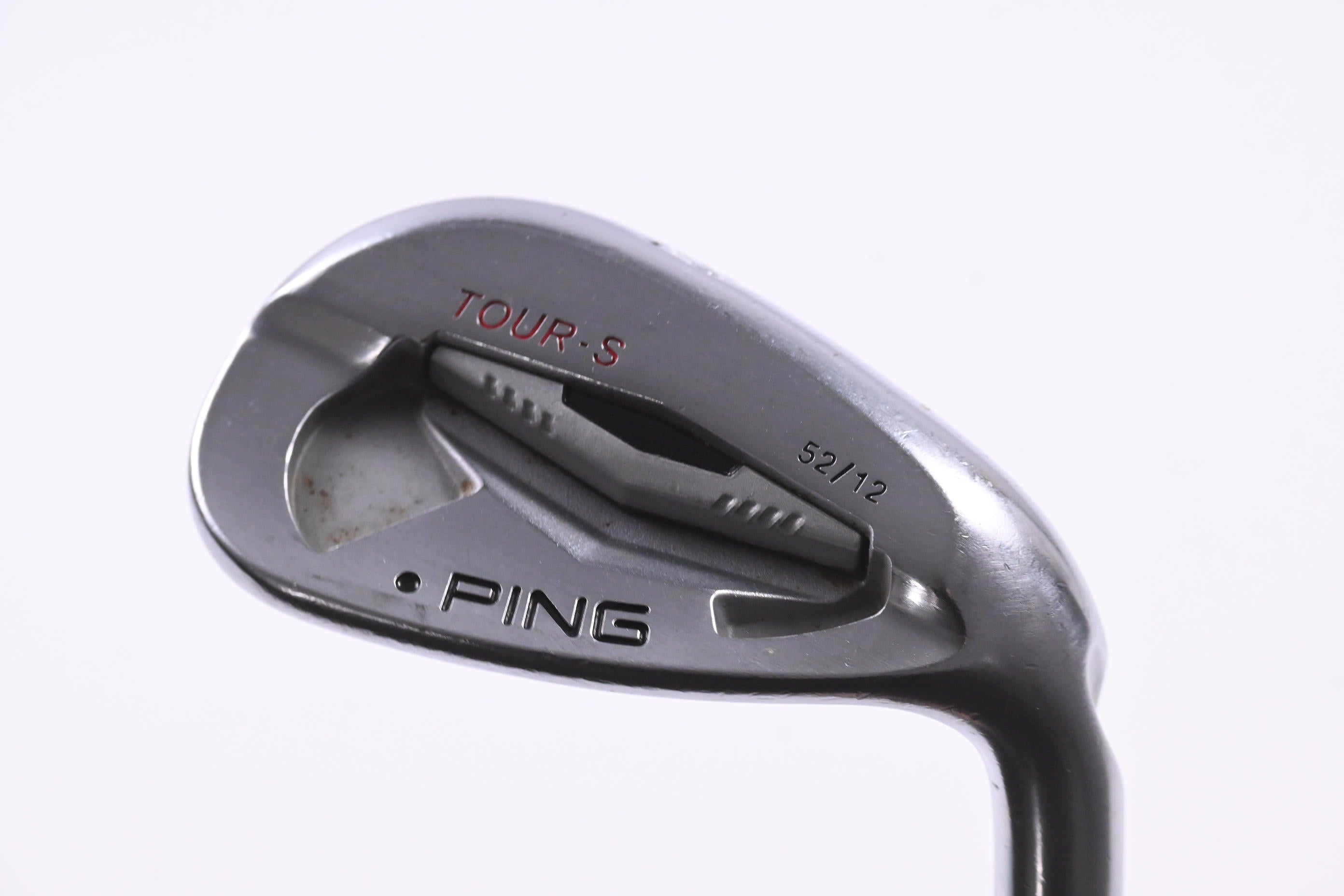 Ping Tour-S Gap Wedge / 52 Degree / Black Dot / Regular Flex Ping AWT Shaft
