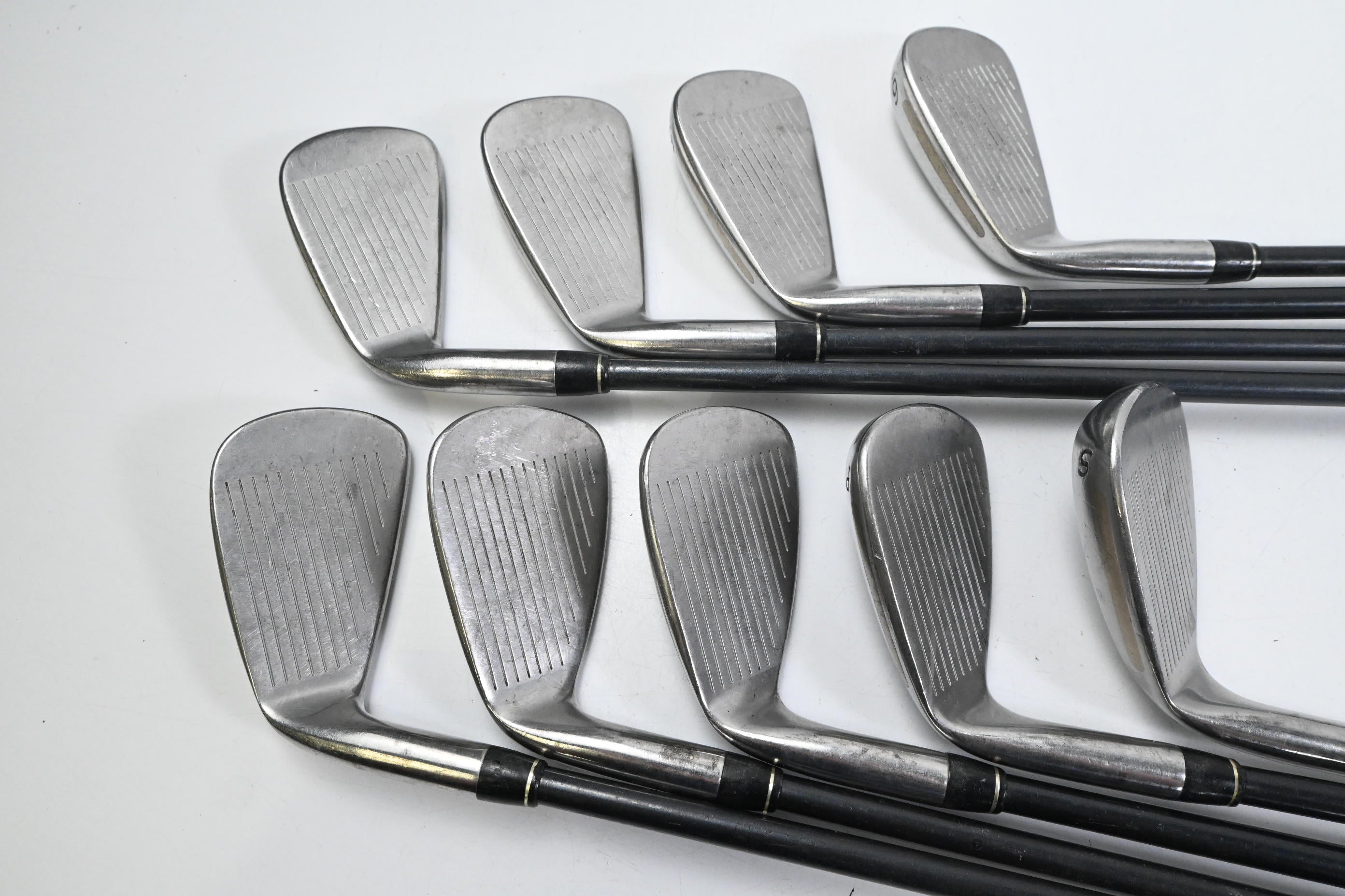 Taylormade 300 Series Irons / 3-PW+SW / Regular Flex Taylormade Lite 80 Shafts