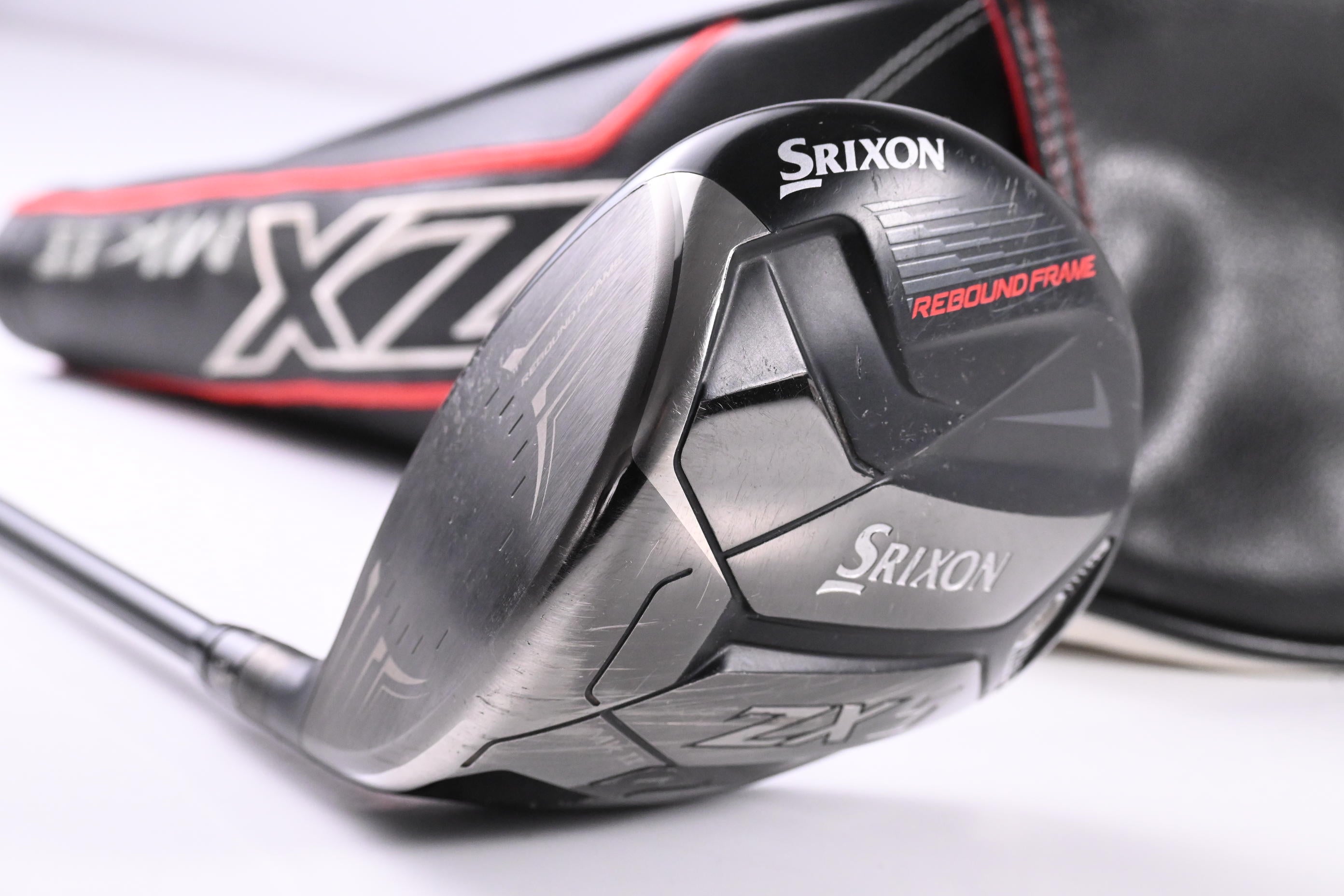 Left Hand Srixon ZX5 Mk II 2023 Driver / 10.5 Degree / X-Flex HZRDUS Black 70