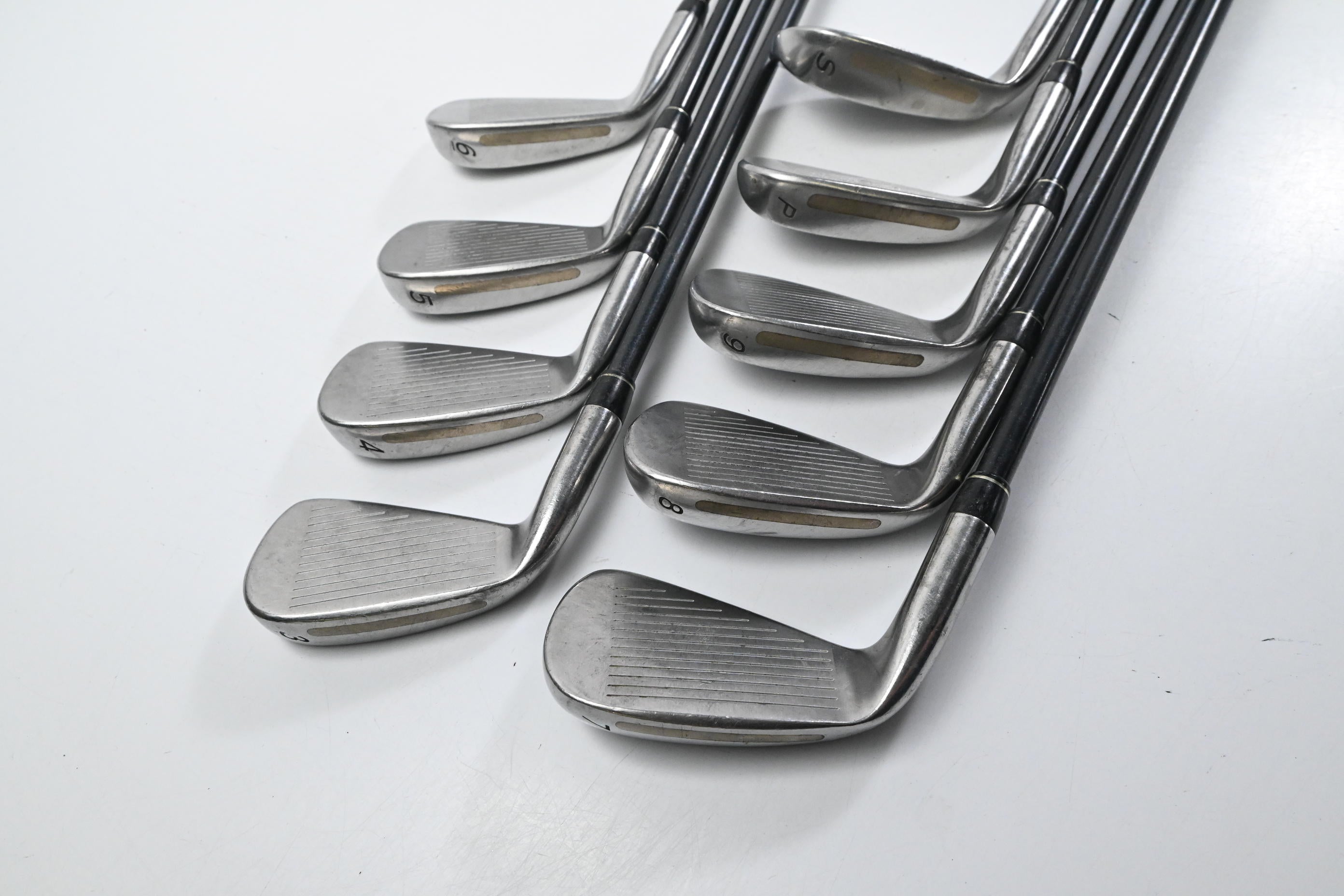 Taylormade 300 Series Irons / 3-PW+SW / Regular Flex Taylormade Lite 80 Shafts