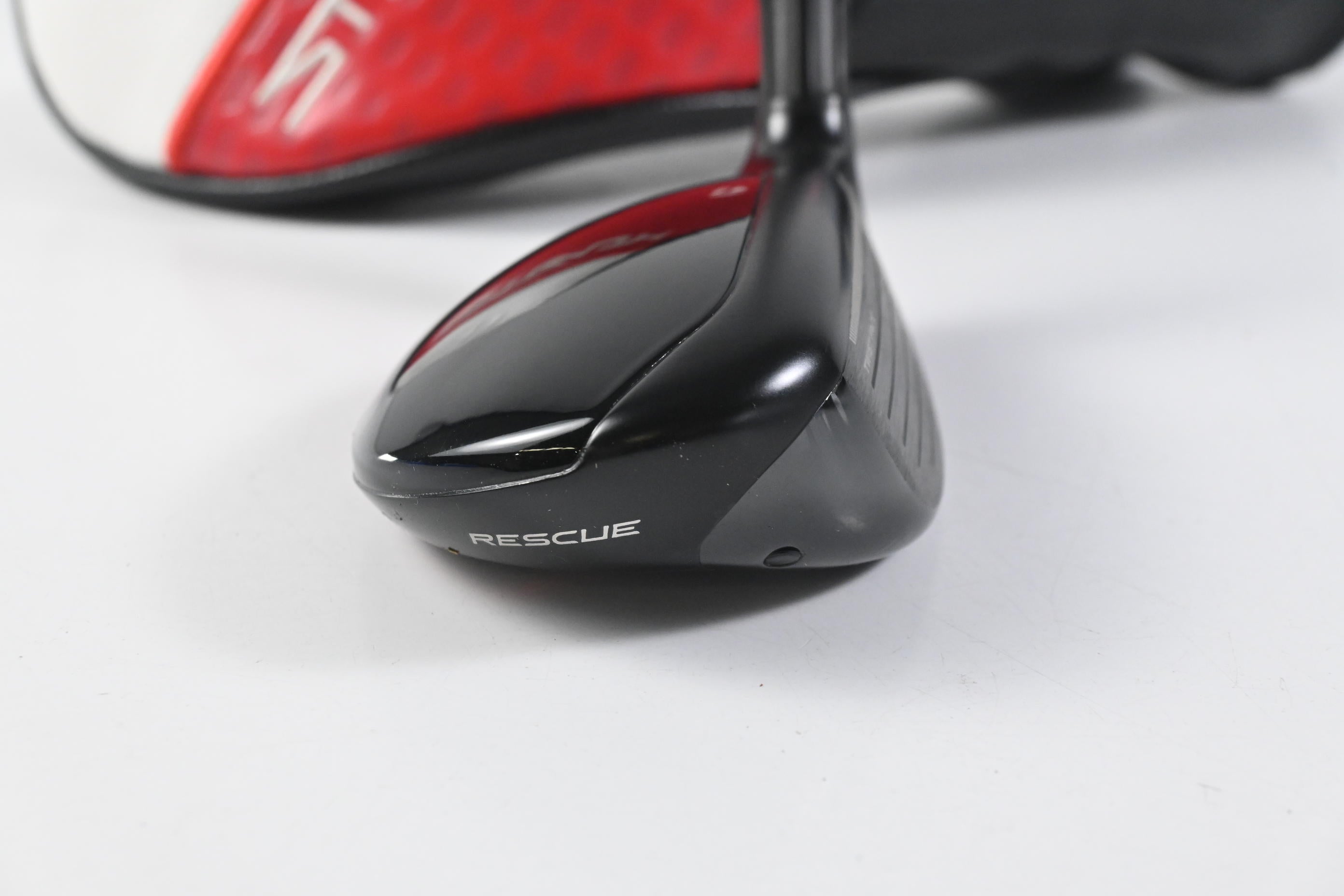 Taylormade Stealth 2 #4 Hybrid / 22 Degree / Stiff Flex Ventus TR Red 7 Shaft