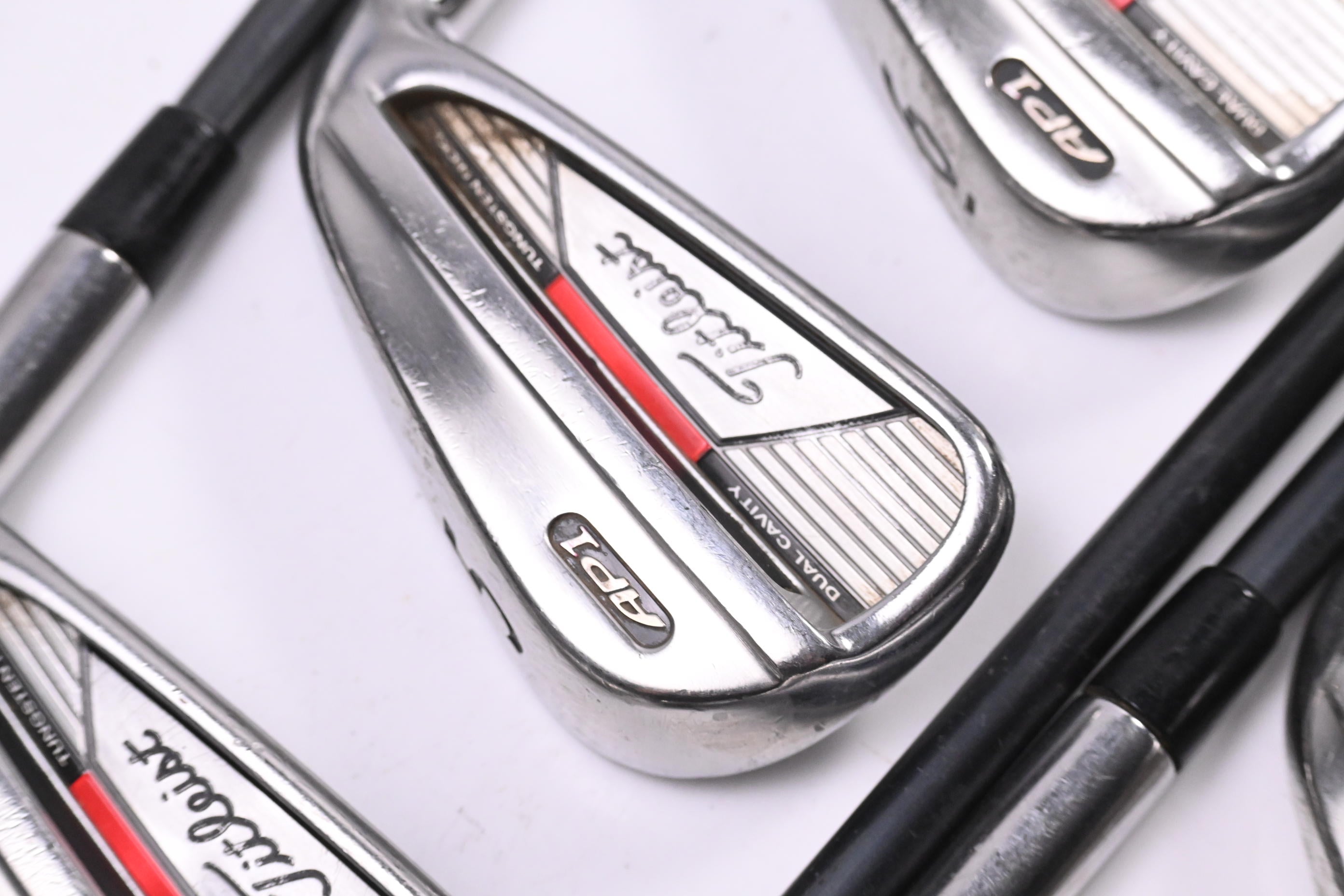 Titleist AP1 2008 Irons / 4-9i+GW / Regular Flex Aldila VS Proto 75 Shafts