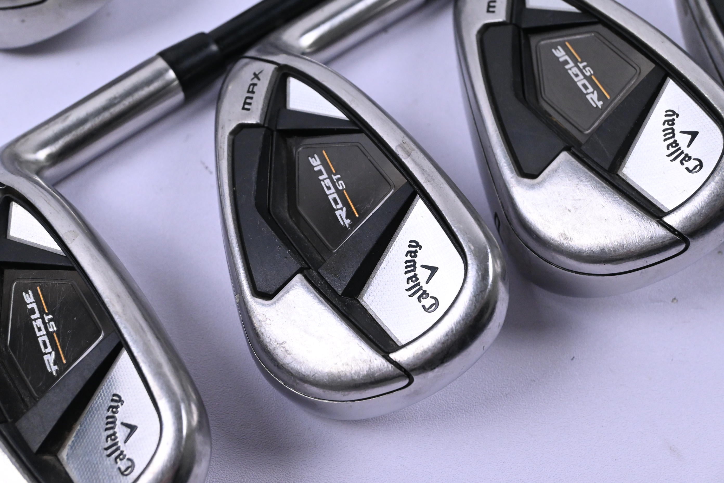 Callaway Rogue ST Max Irons / 5-PW+SW / Regular Flex Tensei CR Blue 55 Shafts