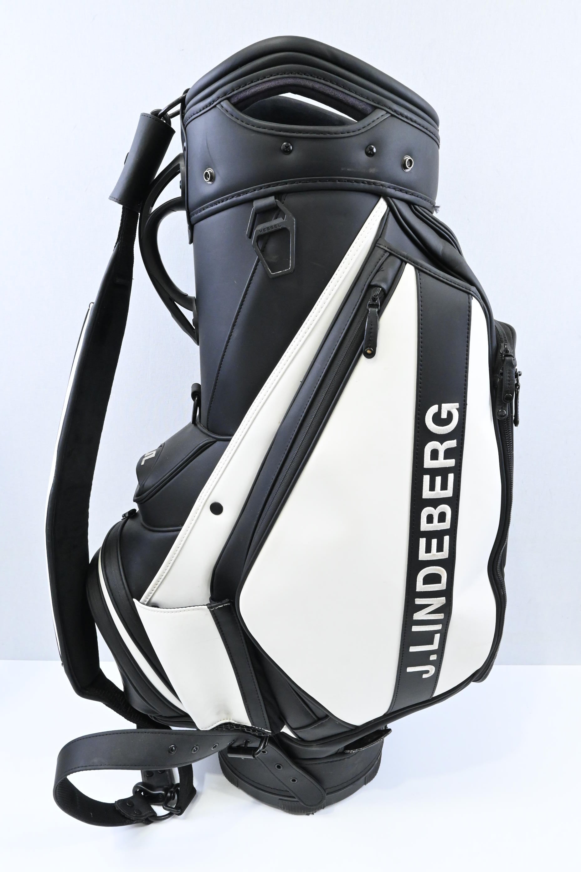 Vessel X J.Lindeberg Tour Bag / 6-Way / Black, White