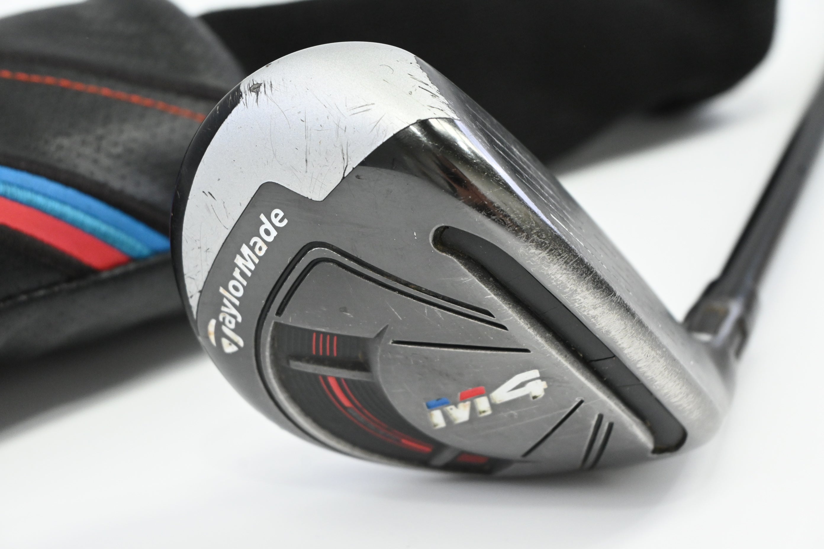 Taylormade M4 #4 Hybrid / 22 Degree / Regular Flex Fujikura Atmos Red 6 Shaft