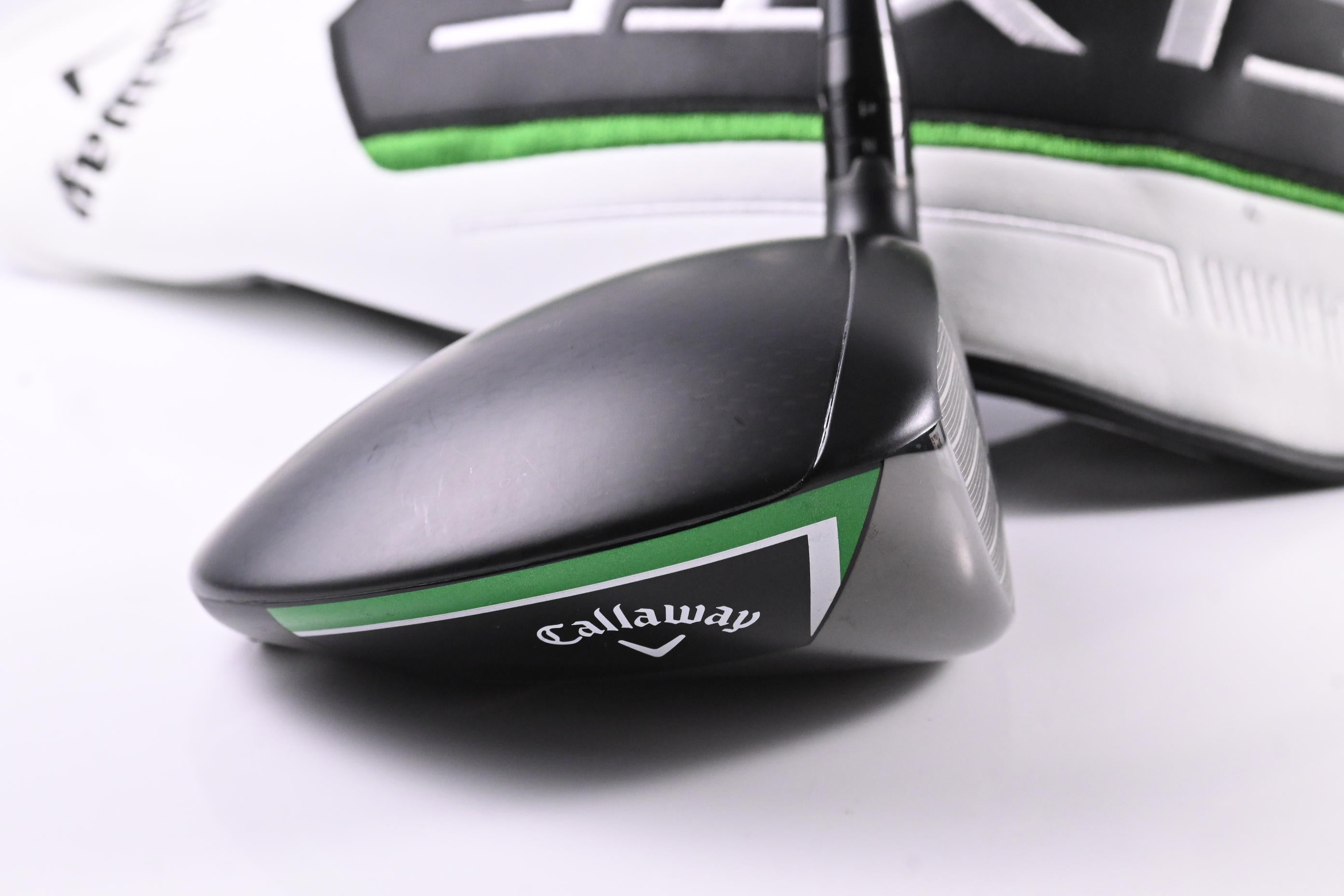 Callaway Elyte X Driver / 10.5 Degree / Regular Flex Denali Charcoal 50 Shaft