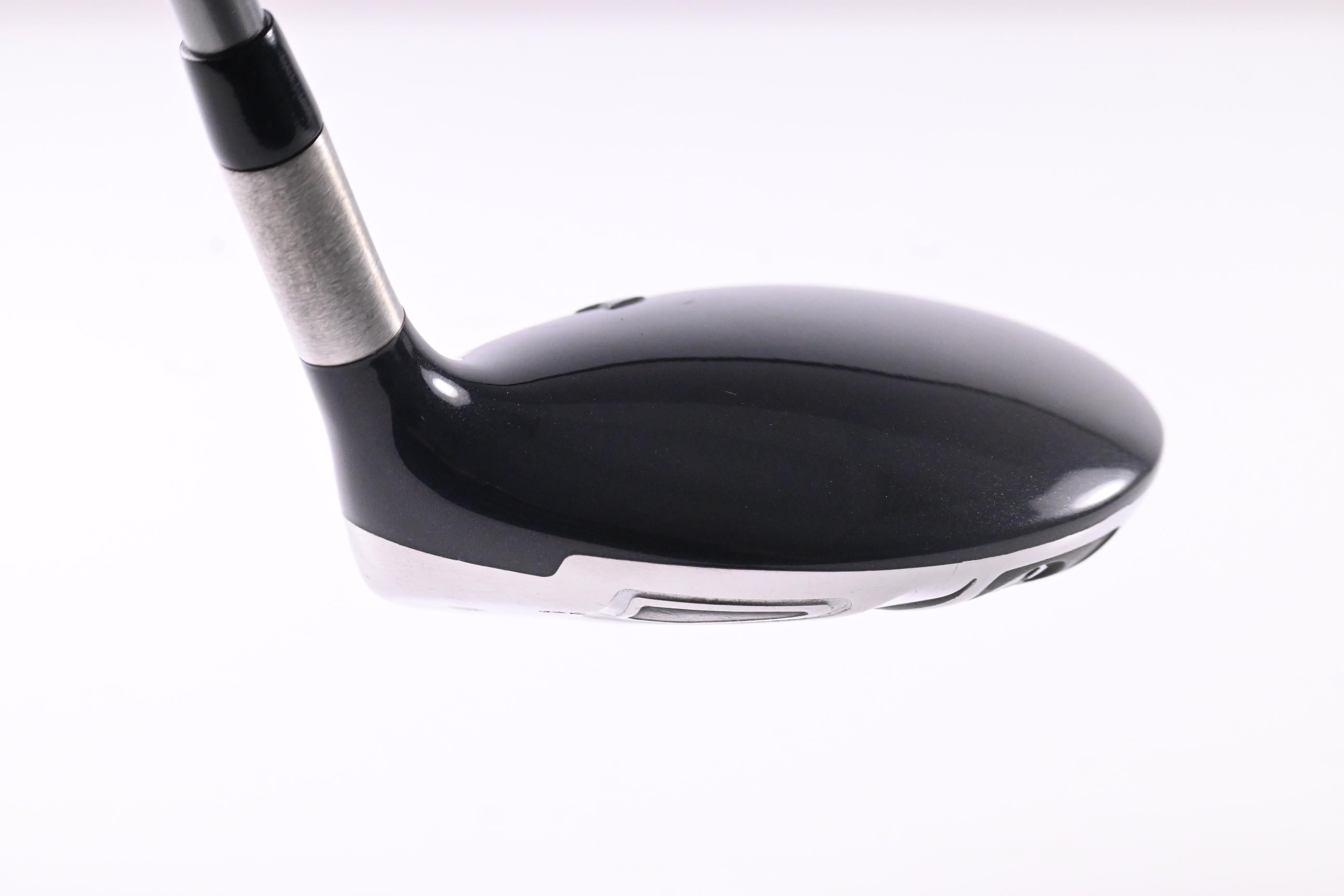 Titleist 909 F2 #3 Wood / 15.5 Degree / Regular Flex Diamana 75 Shaft
