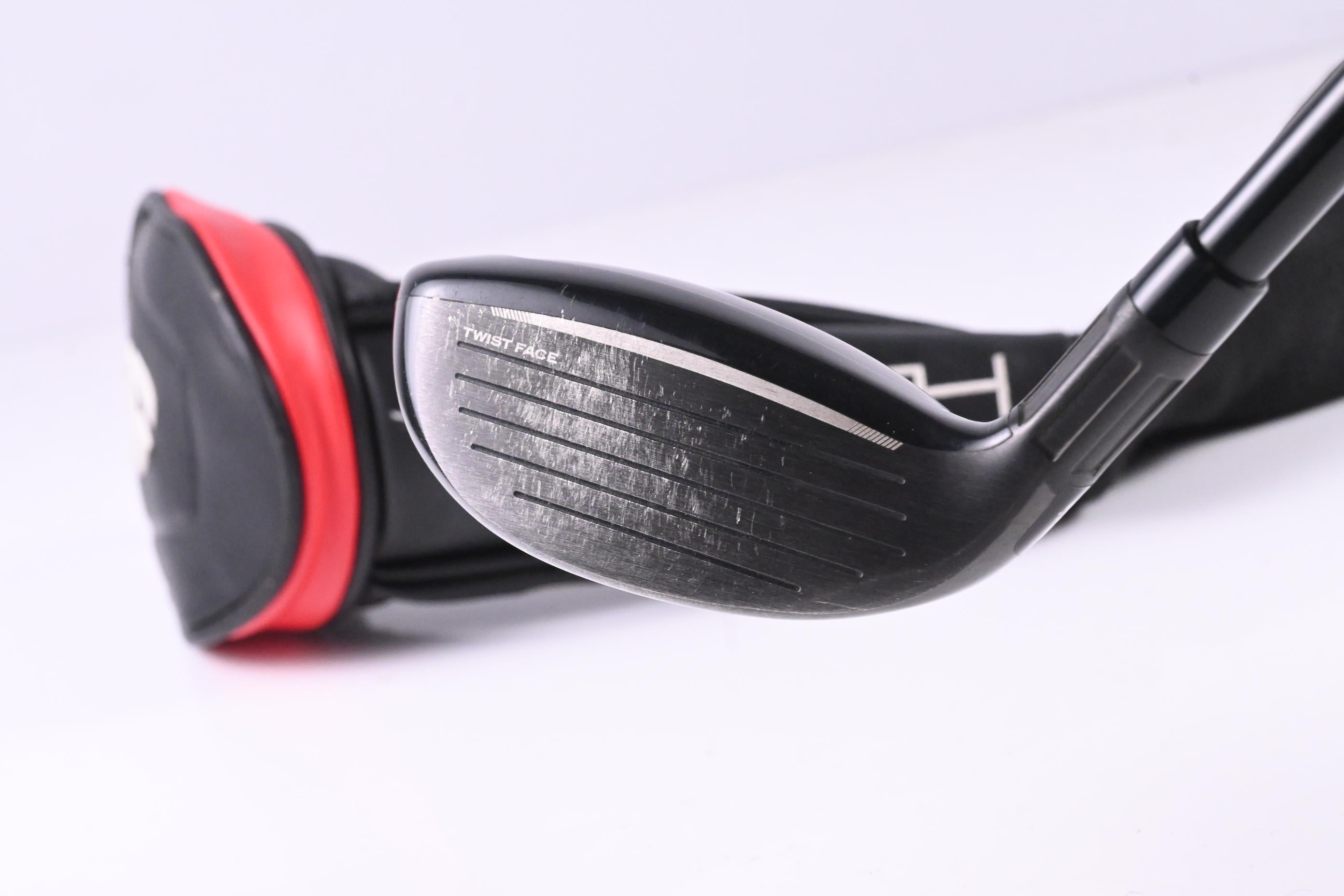 Taylormade Stealth #3 Hybrid / 19 Degree / Stiff Flex Ventus Red 7 Shaft