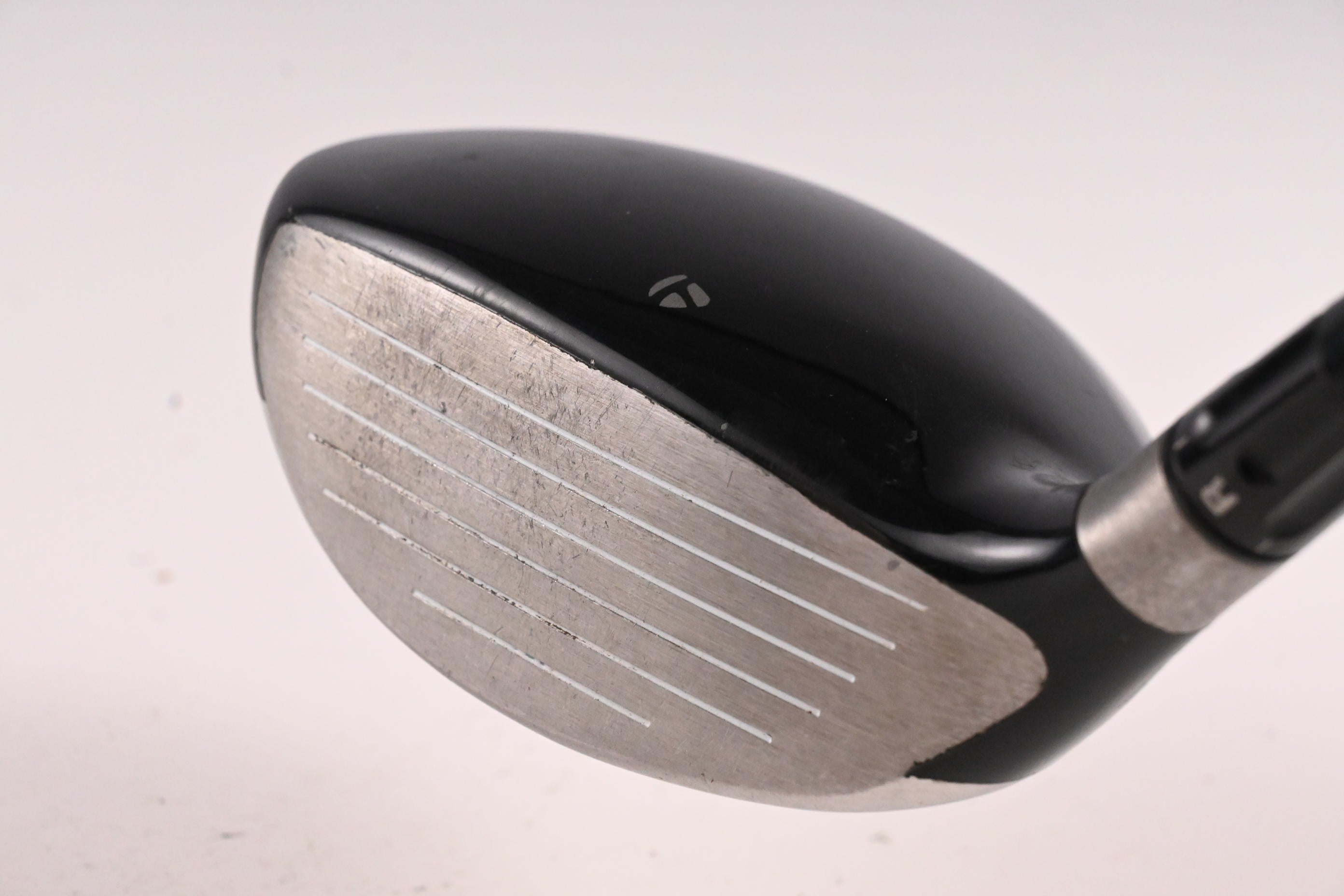 Taylormade R9 #3 Wood / 15 Degree / Regular Flex Fujikura Motore 70 Shaft