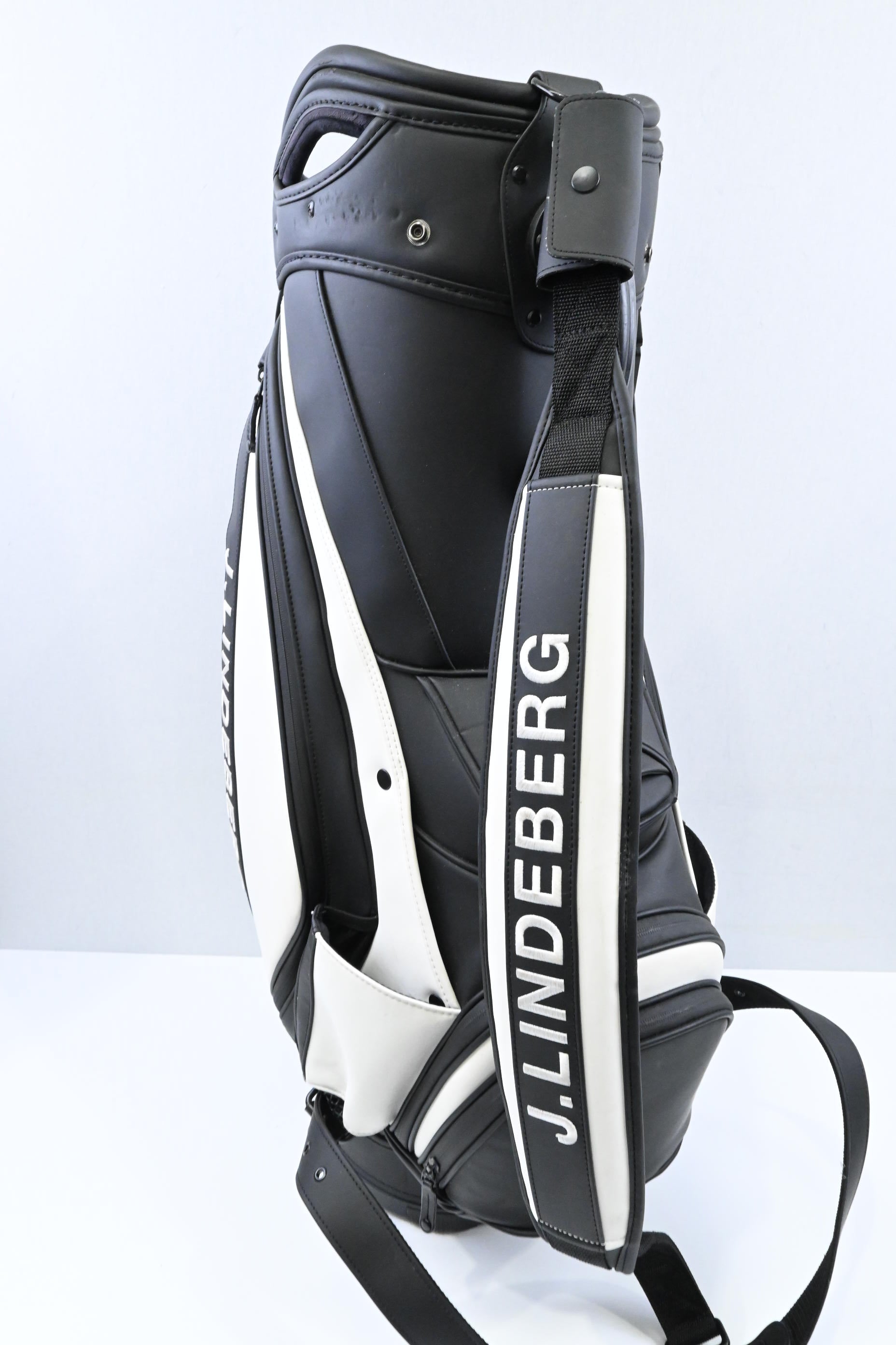Vessel X J.Lindeberg Tour Bag / 6-Way / Black, White