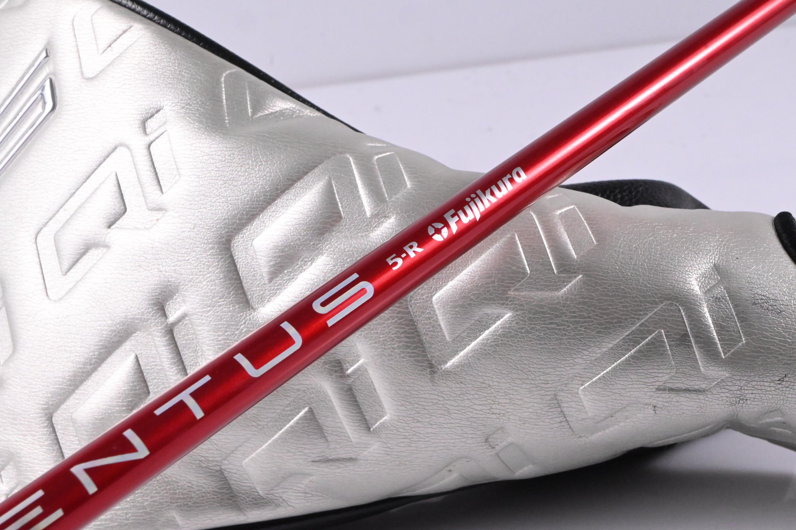 Taylormade Qi35 LS Driver / 10.5 Degree / Regular Flex Fujikura Ventus Red 5