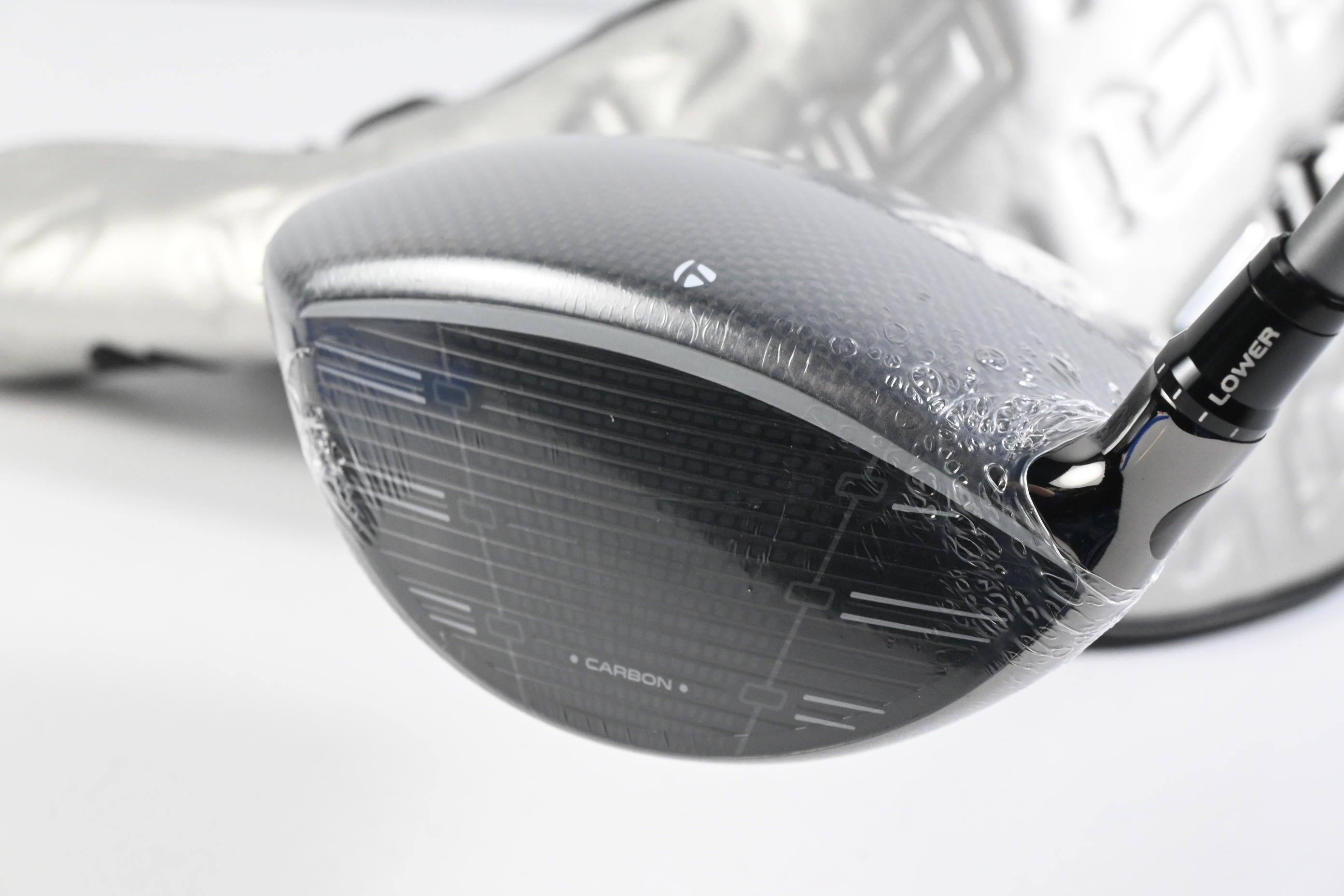 Taylormade Qi35 Max Driver / 10.5 Degree / Regular Flex Fujikura Airspeeder 50