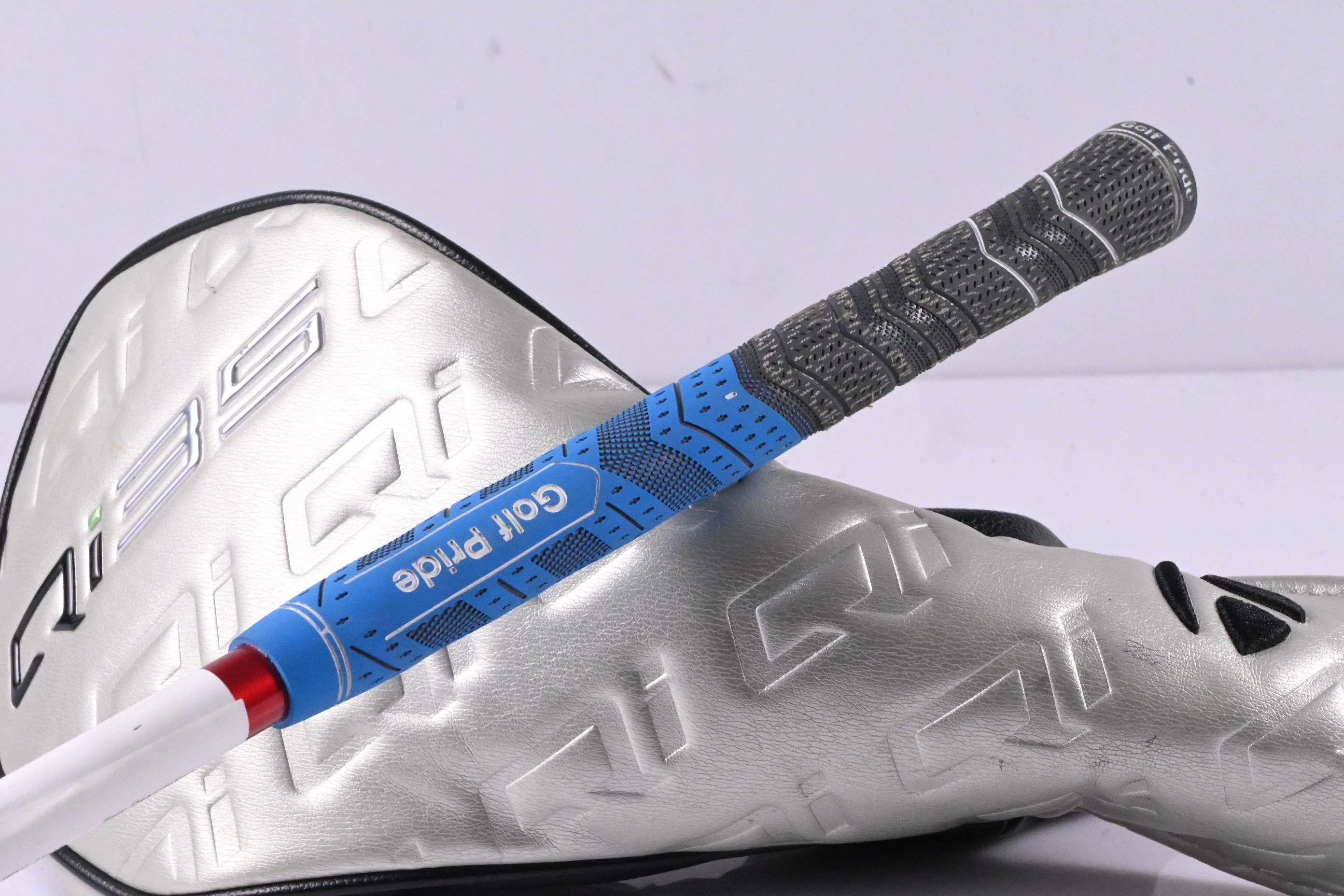 Taylormade Qi35 LS Driver / 10.5 Degree / Regular Flex Fujikura Ventus Red 5
