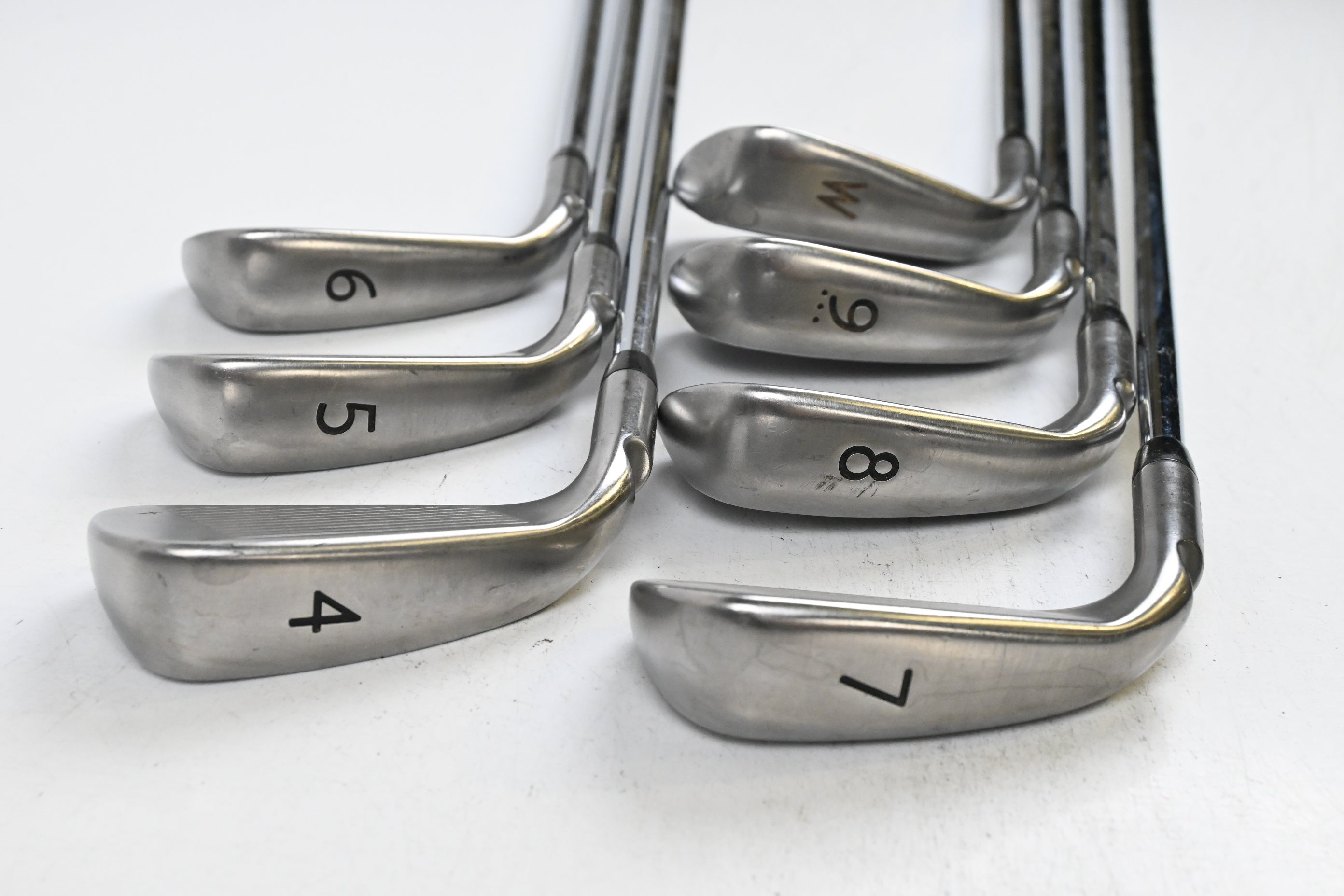 Ping G Series Irons / 4-PW / Yellow Dot / Regular Flex Ping AWT 2.0 Shafts
