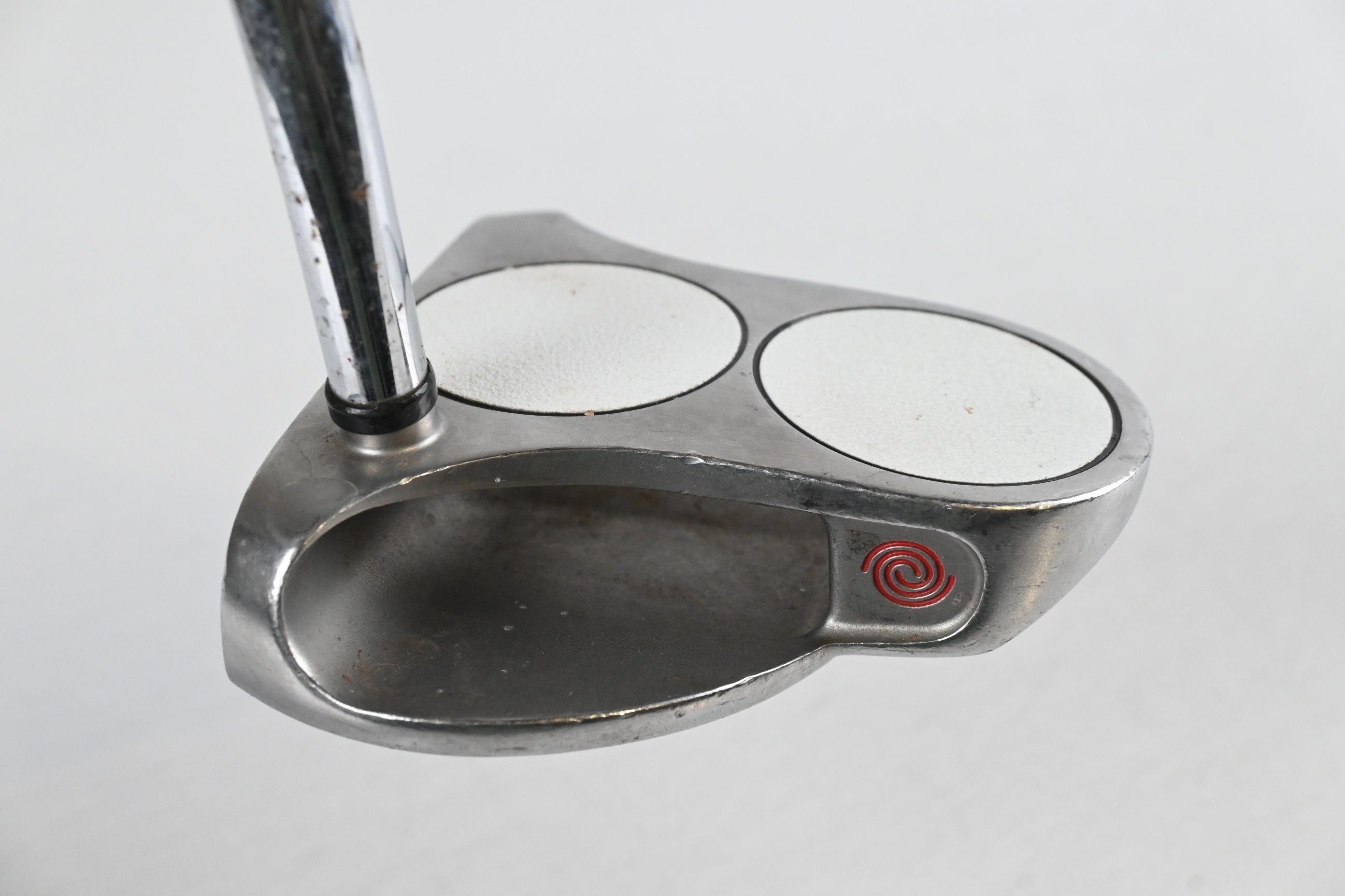 Odyssey White Hot 2-Ball Putter / 33 Inch