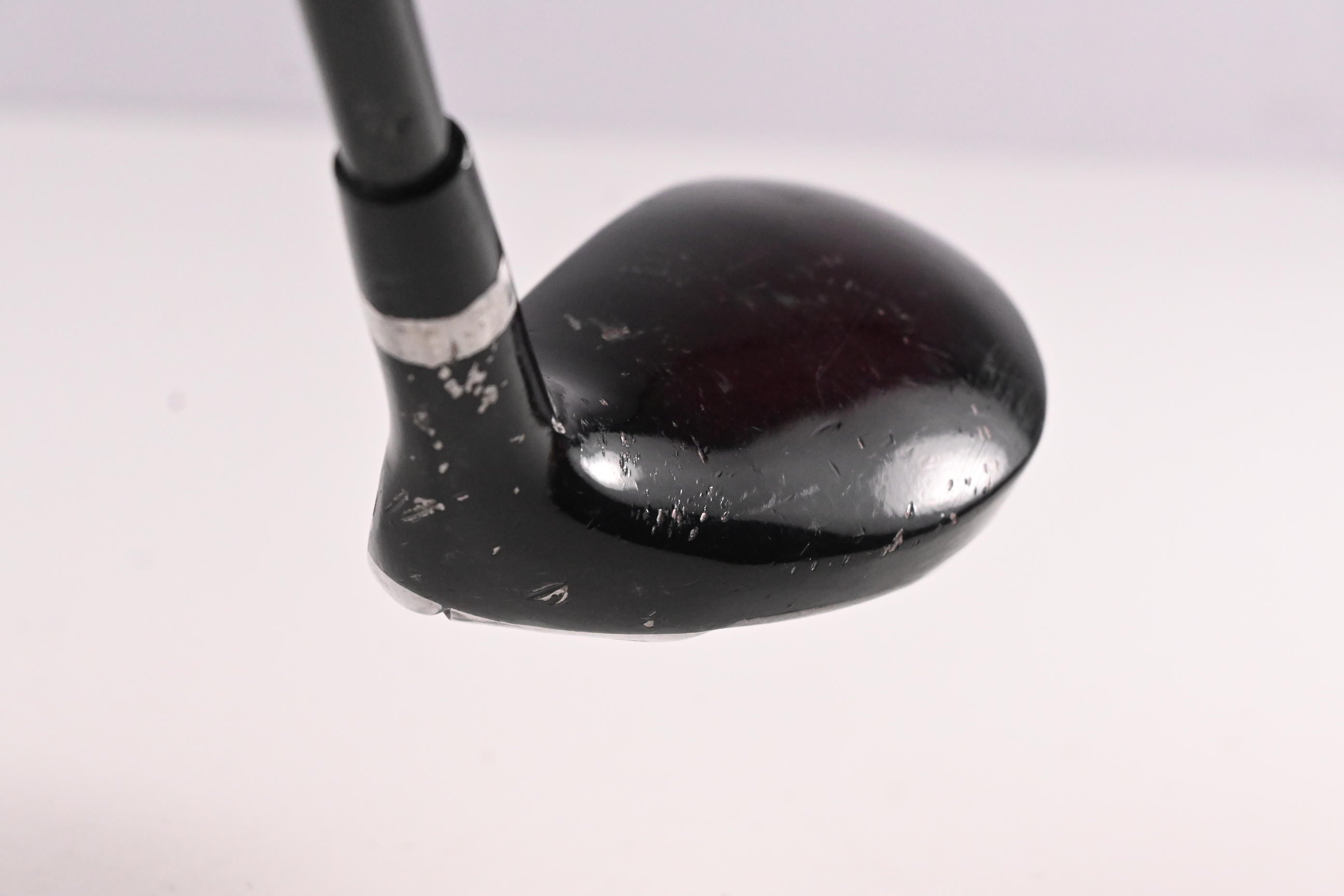 Wilson Deep Red HL #4 Hybrid / 24 Degree / Regular Flex Wilson Shaft