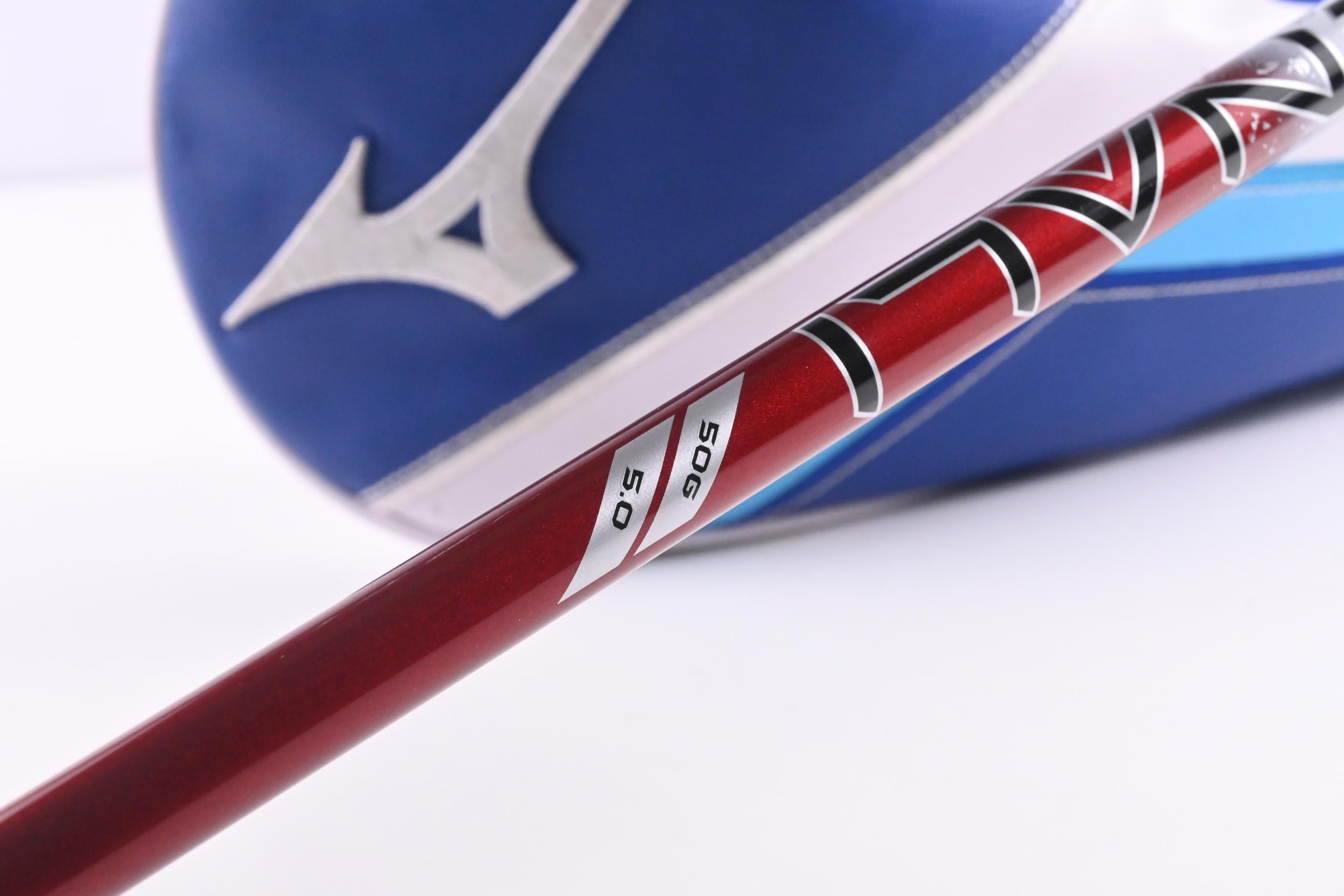 Mizuno ST-Max 230 Driver / 10.5 Degree / Senior Flex Denali Red 50 Shaft