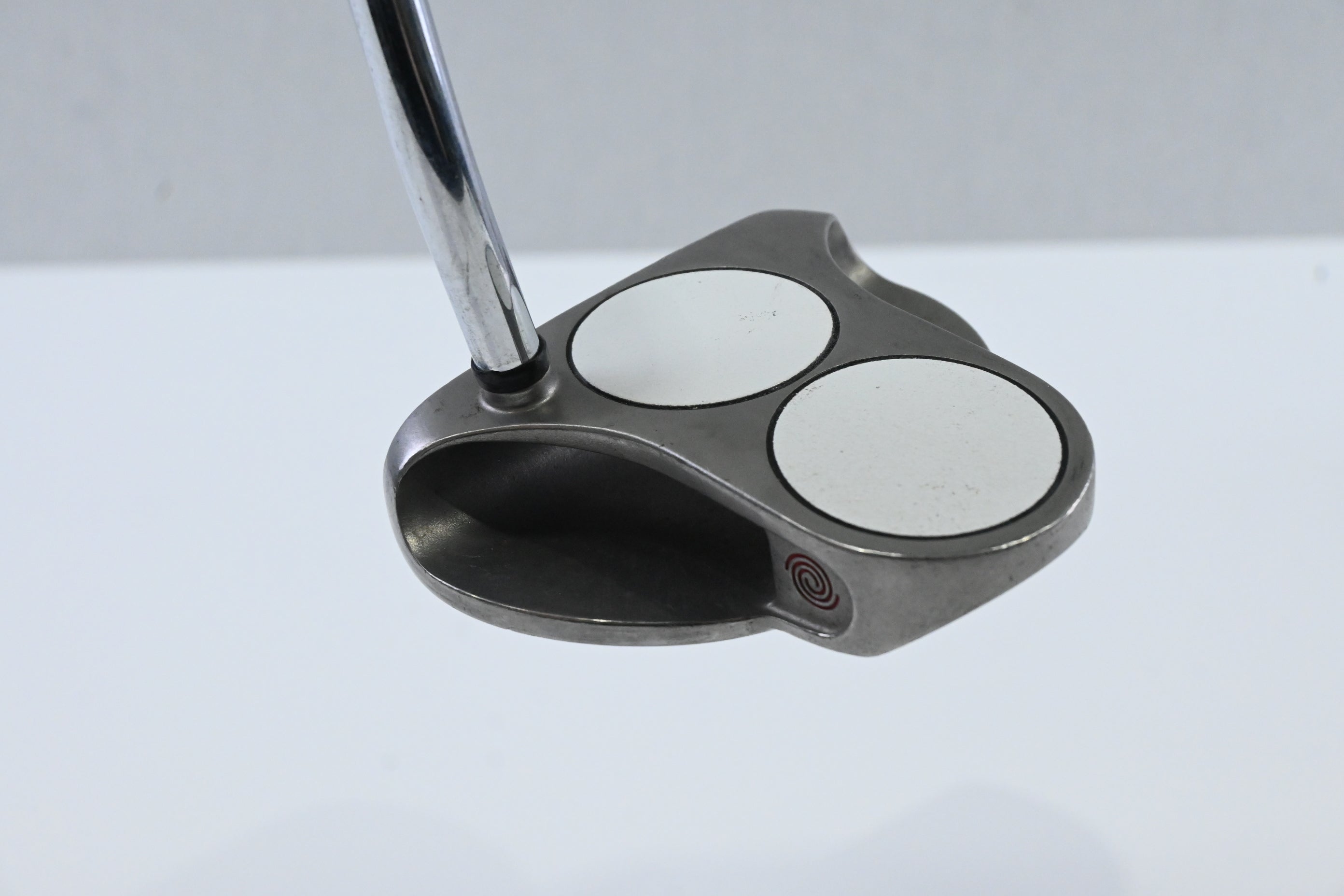 Odyssey White Hot 2-Ball Putter / 35 Inch