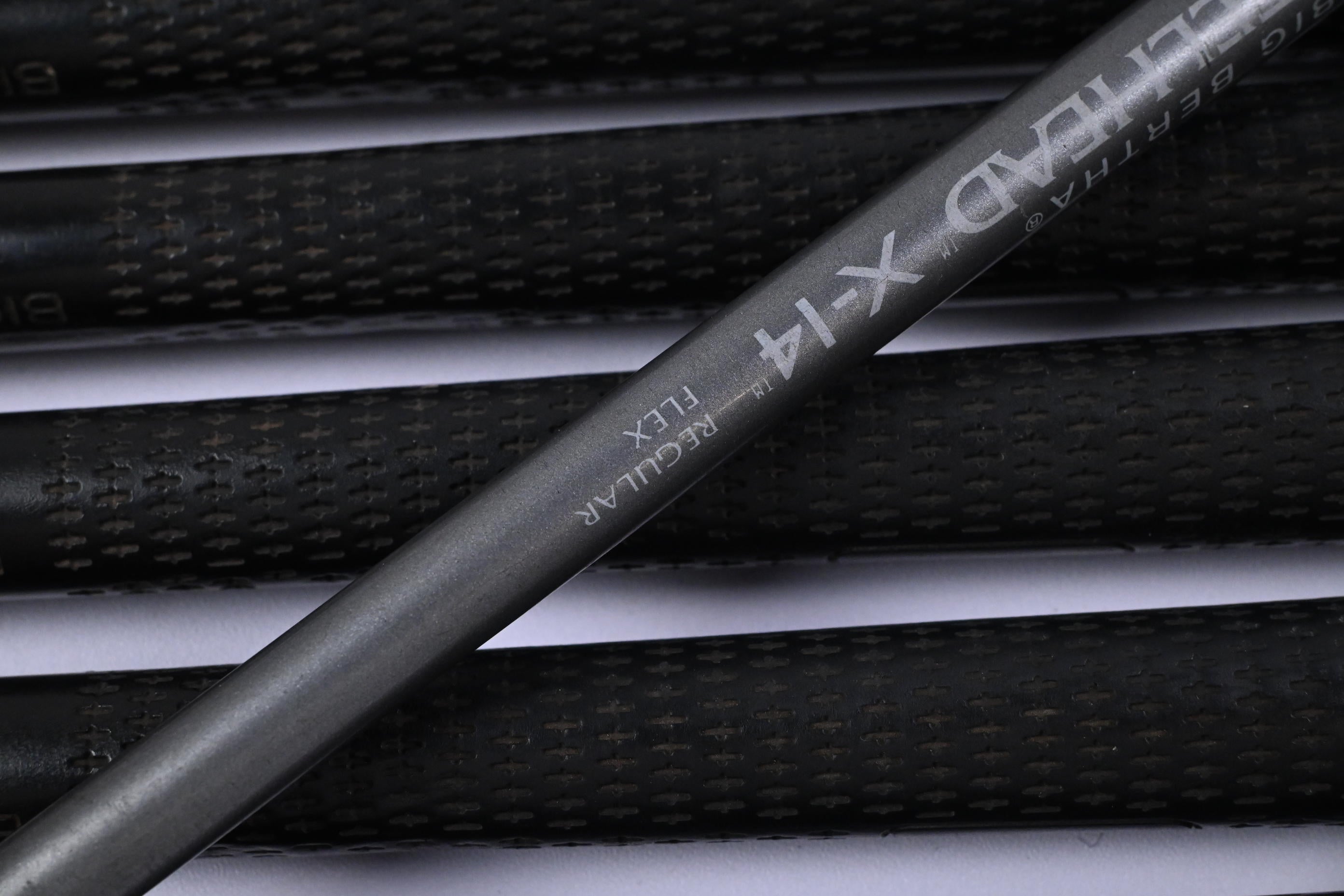 Left Hand Callaway X-14 Irons / 3-PW+SW / Regular Flex Steelhead X-14 Shafts