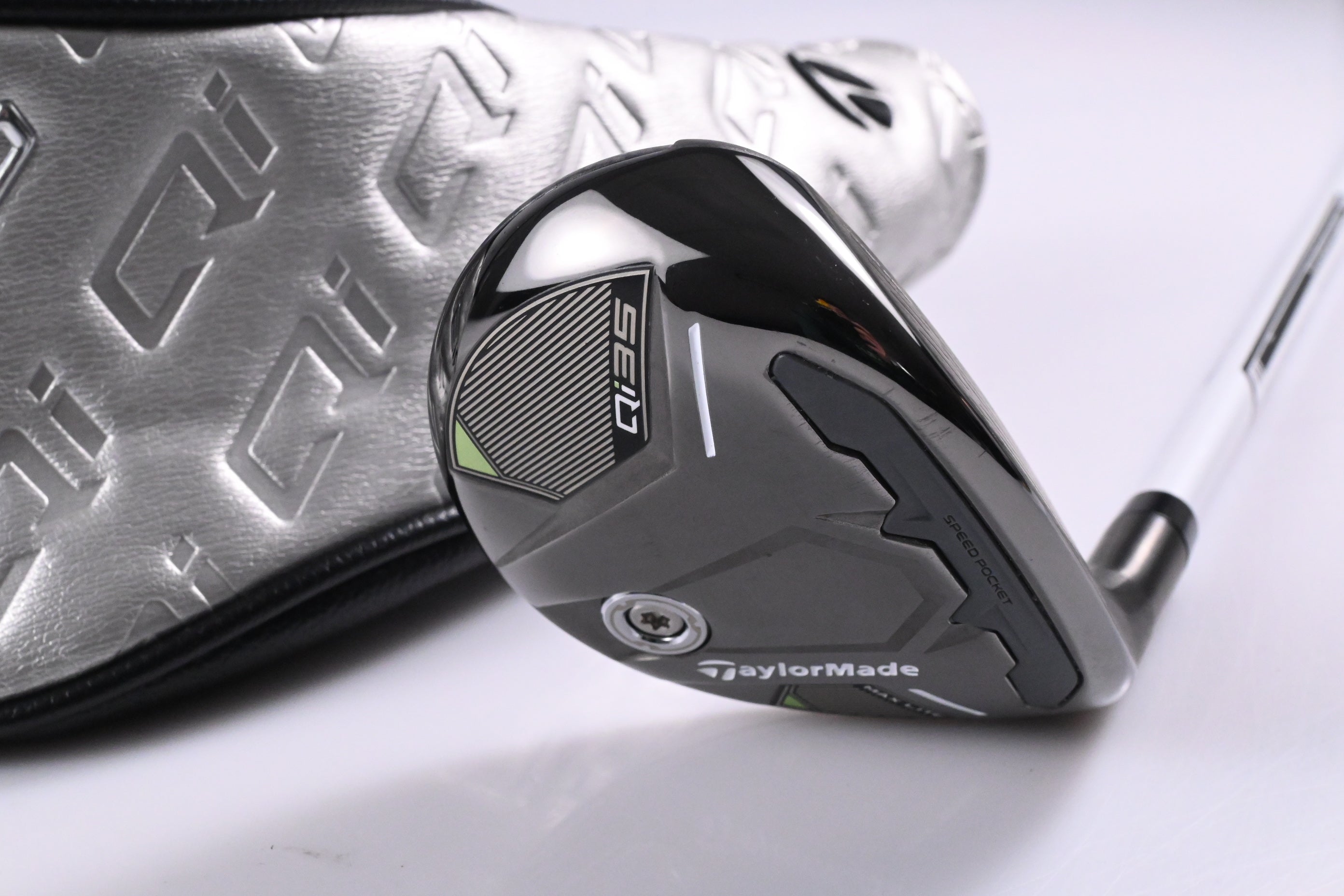 Ladies Taylormade Qi35 Max Lite #5 Hybrid / 27 Degree / Ladies Flex Air Speeder 40