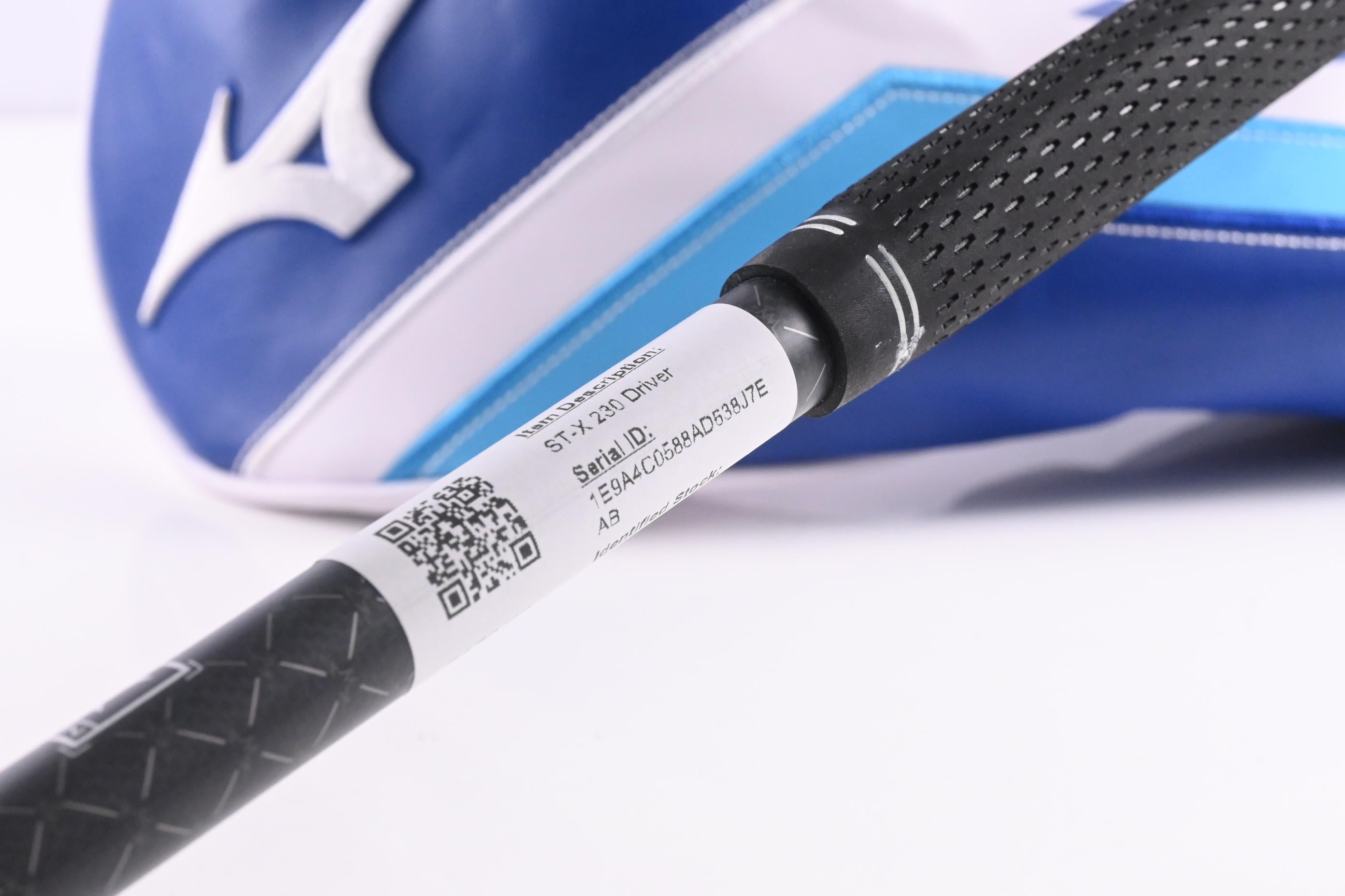 Mizuno ST-X 230 Driver / 10.5 Degree / X-Flex Tensei 1K Black 65 Shaft