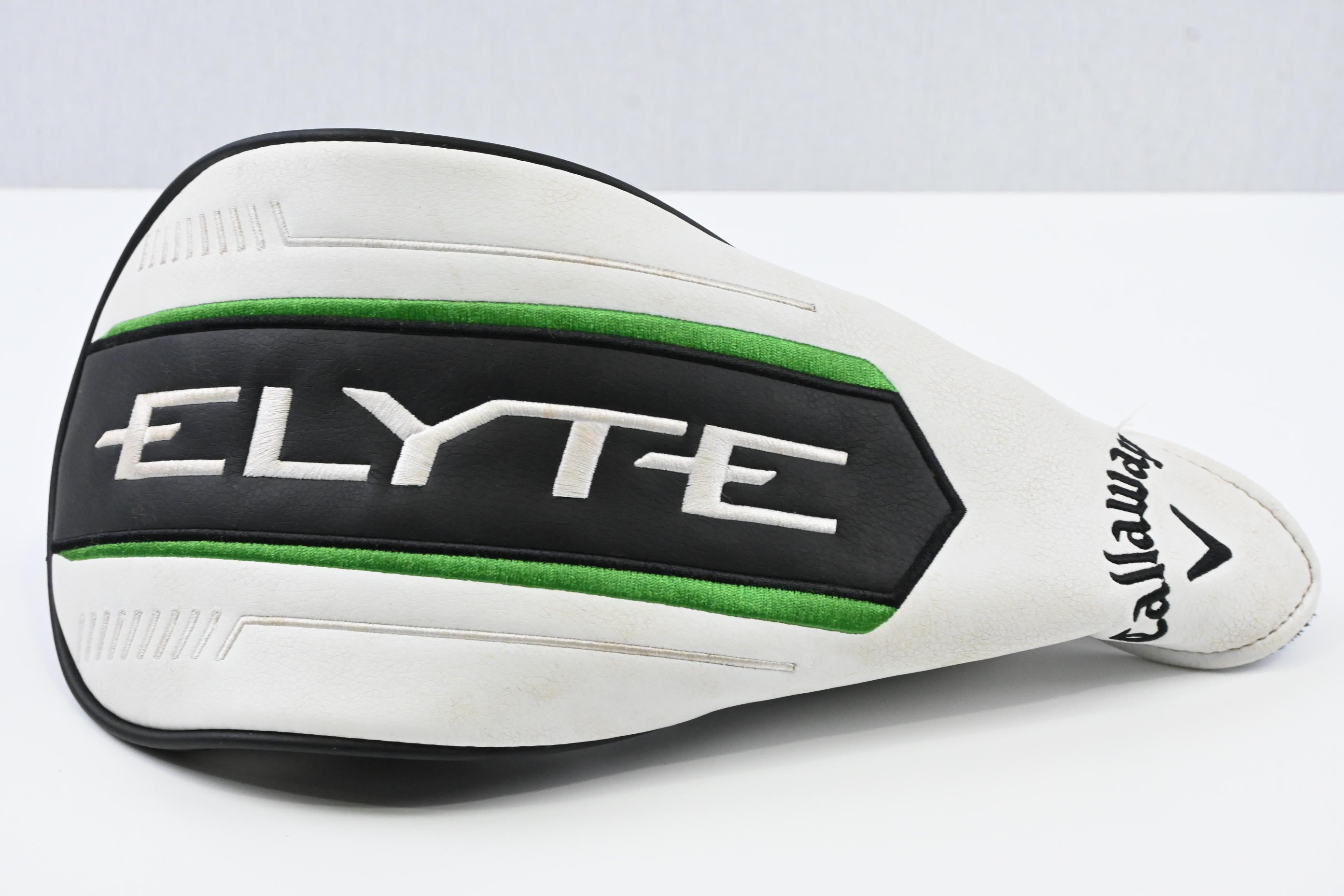 Callaway Elyte X Driver / 10.5 Degree / Regular Flex Denali Charcoal 50 Shaft