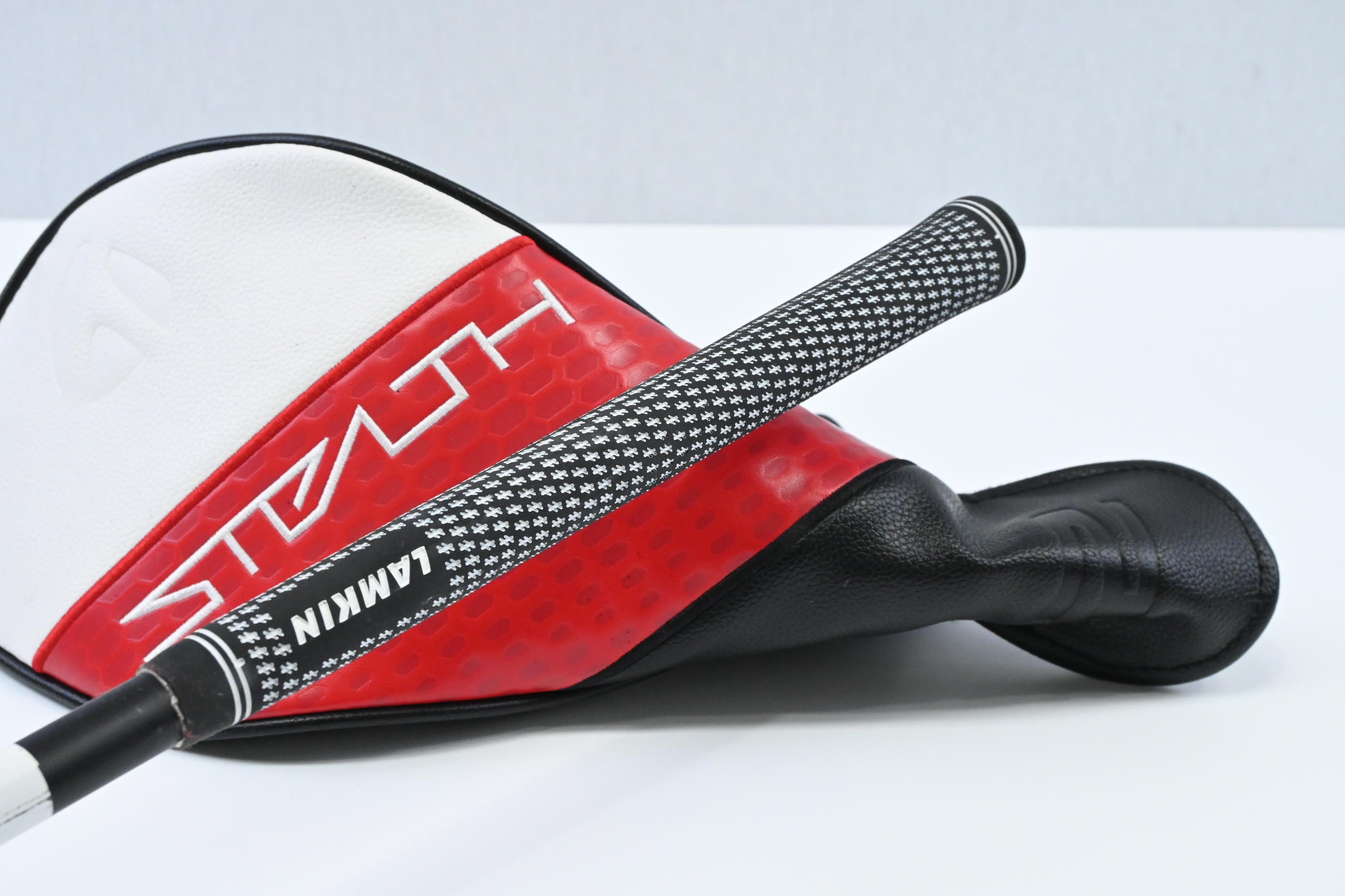 Taylormade Stealth 2 Driver / 10.5 Degree / X-Flex Taylormade Reax Blue 60 Shaft
