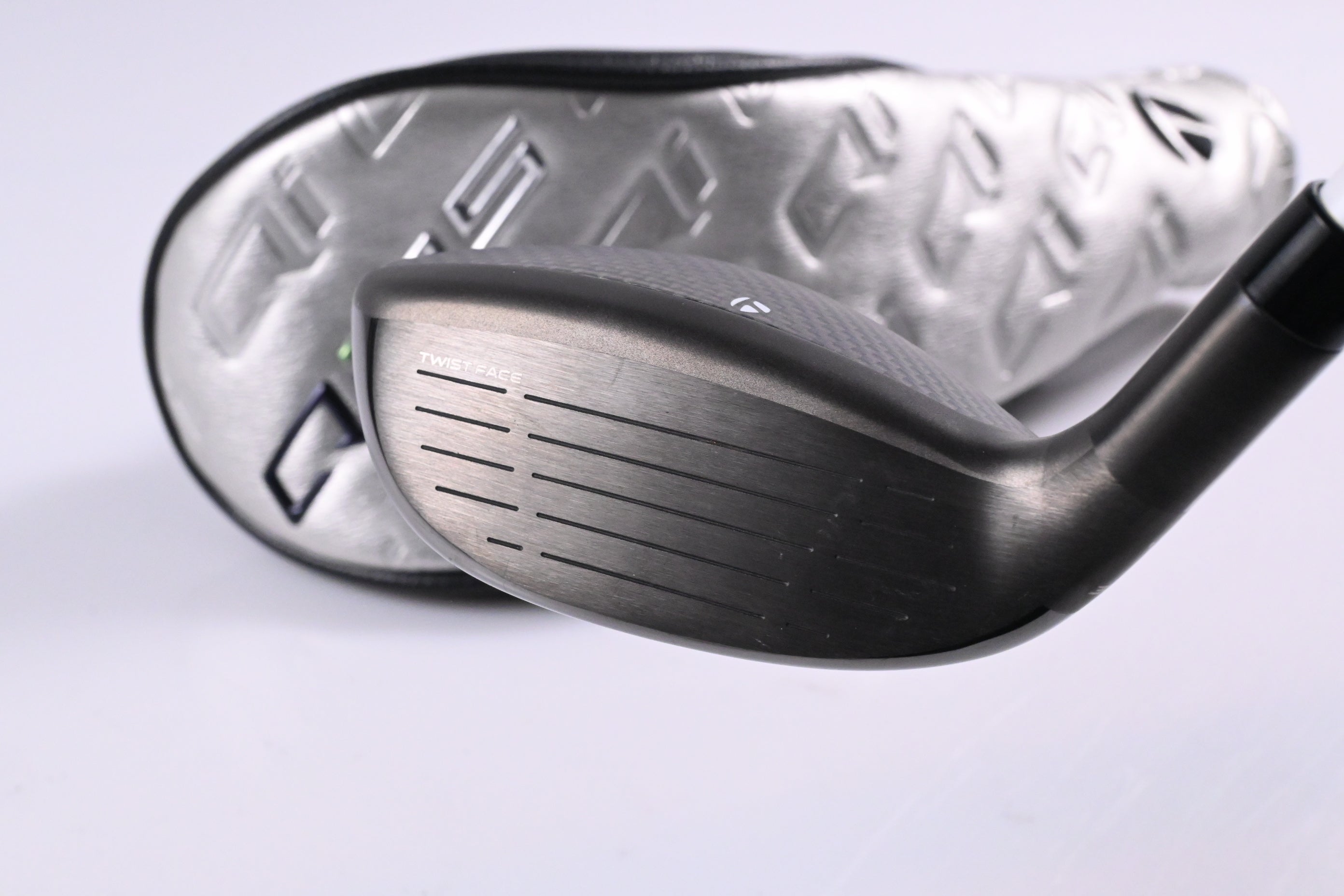 Ladies Taylormade Qi35 Max Lite #5 Hybrid / 27 Degree / Ladies Flex Air Speeder 40