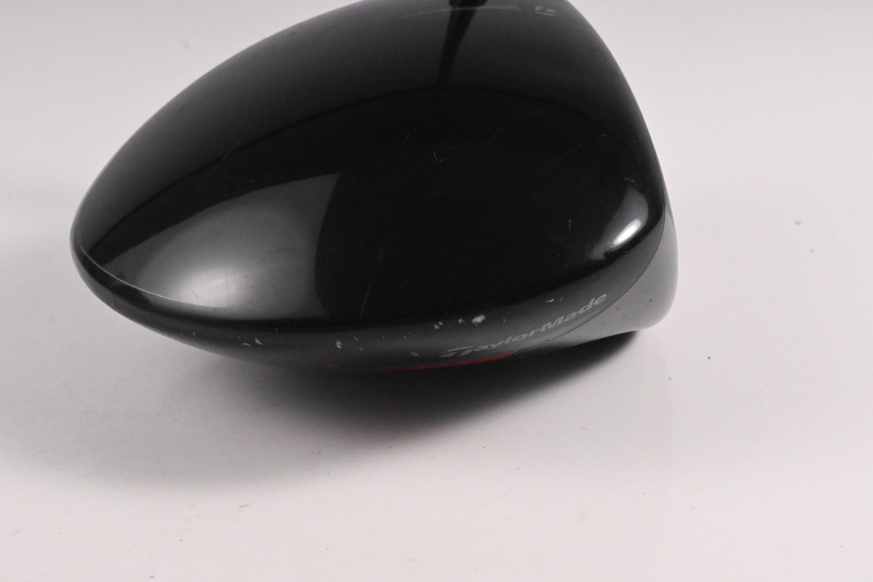Taylormade R15 Black Driver / 10.5 Degree / Regular Flex Speeder Evolution 57