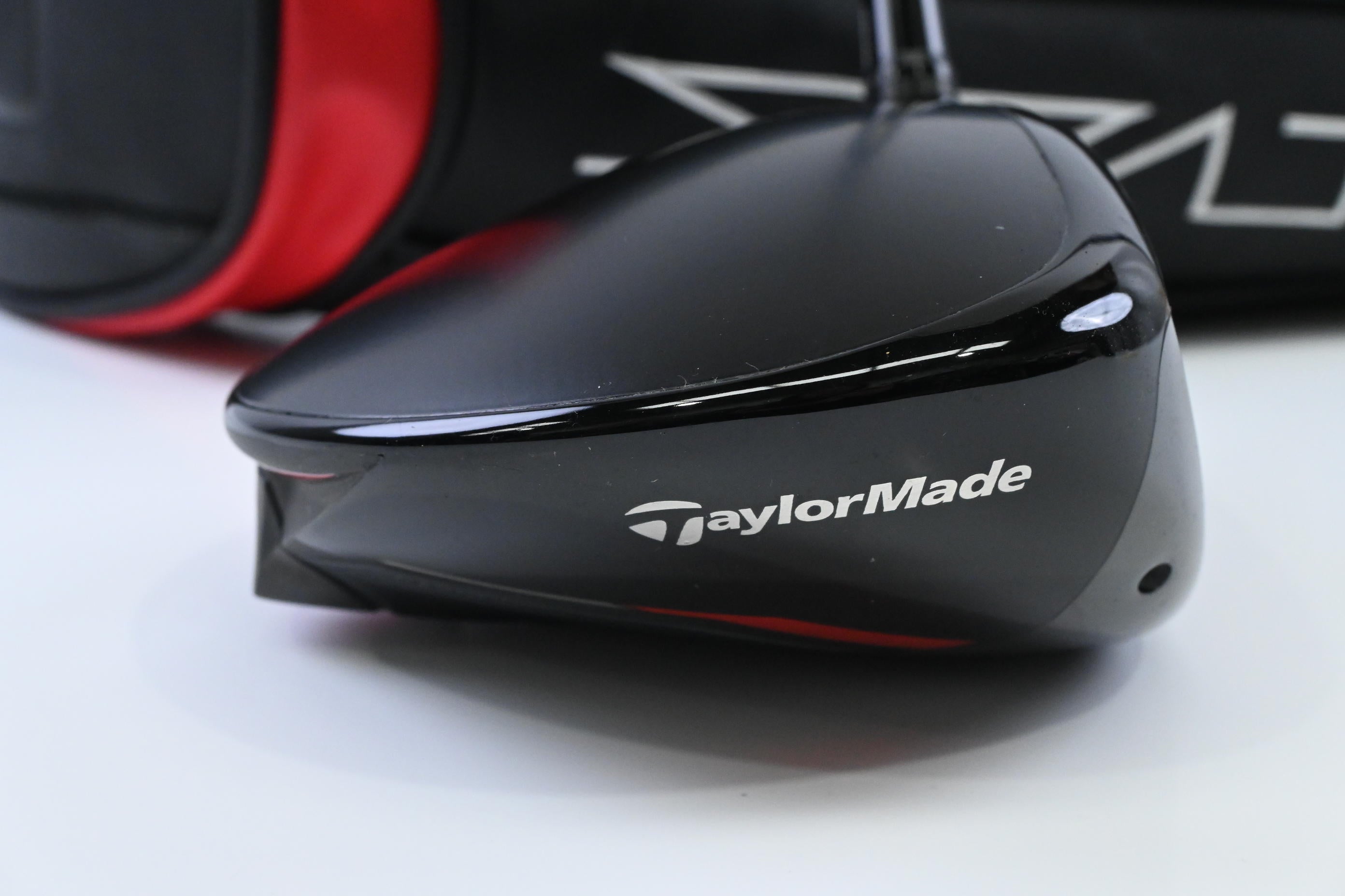 Taylormade Stealth HD Driver / 9 Degree / Regular Flex Fujikura AirSpeeder 45