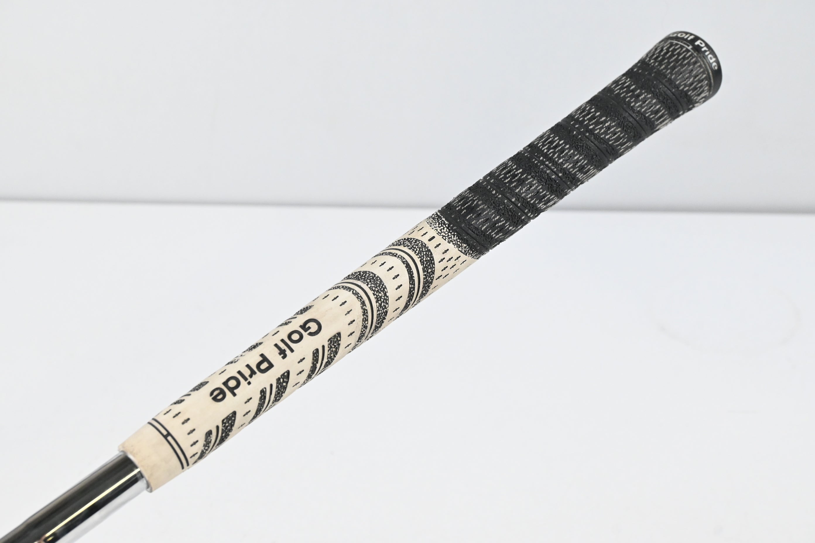 Cleveland RTX-3 Sand Wedge / 56 Degree / Wedge Flex Dynamic Gold Shaft