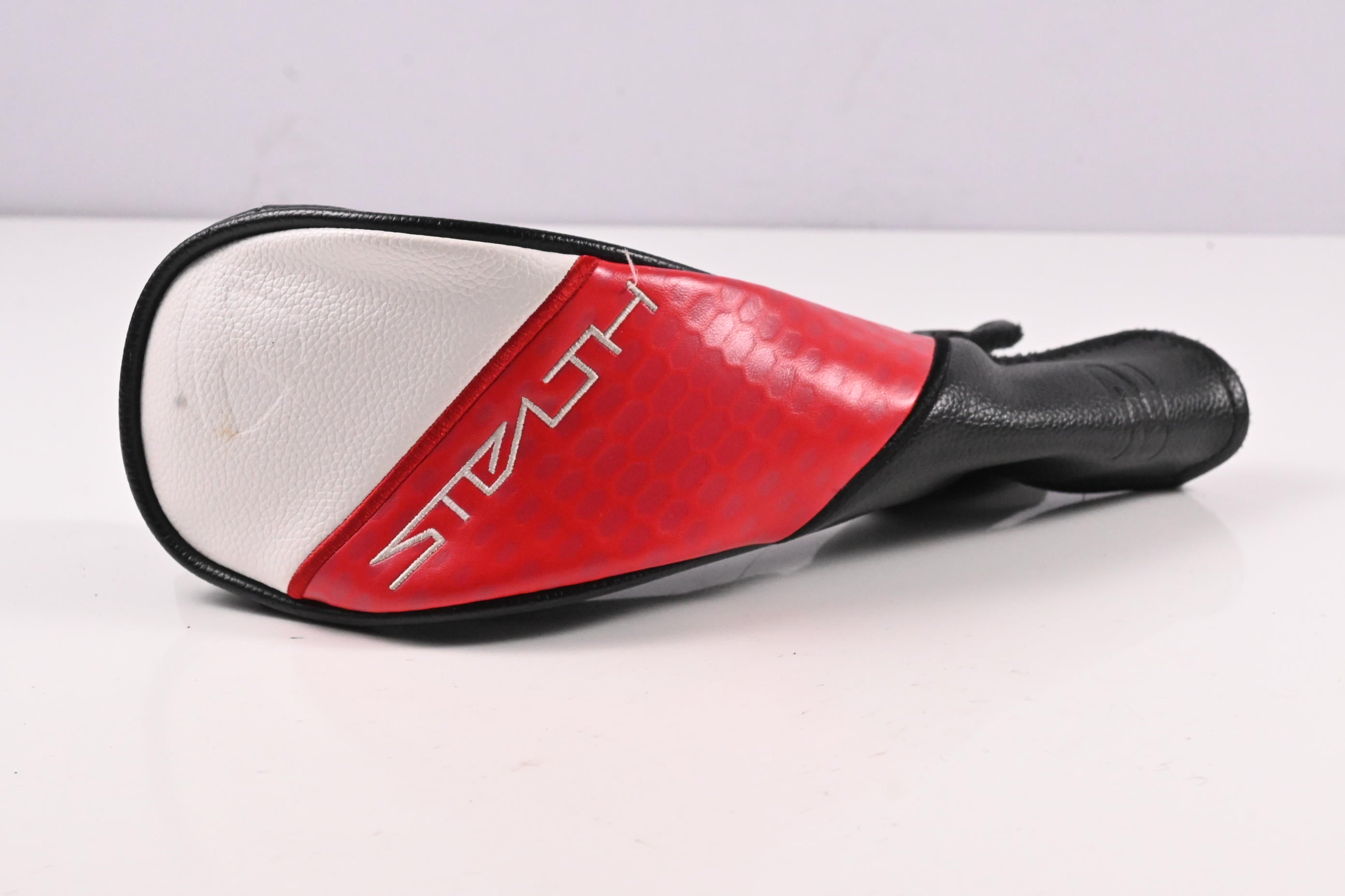 Taylormade Stealth 2 Plus #2 Hybrid / 17 Degree / Stiff Flex Kai`li Red 85 Shaft