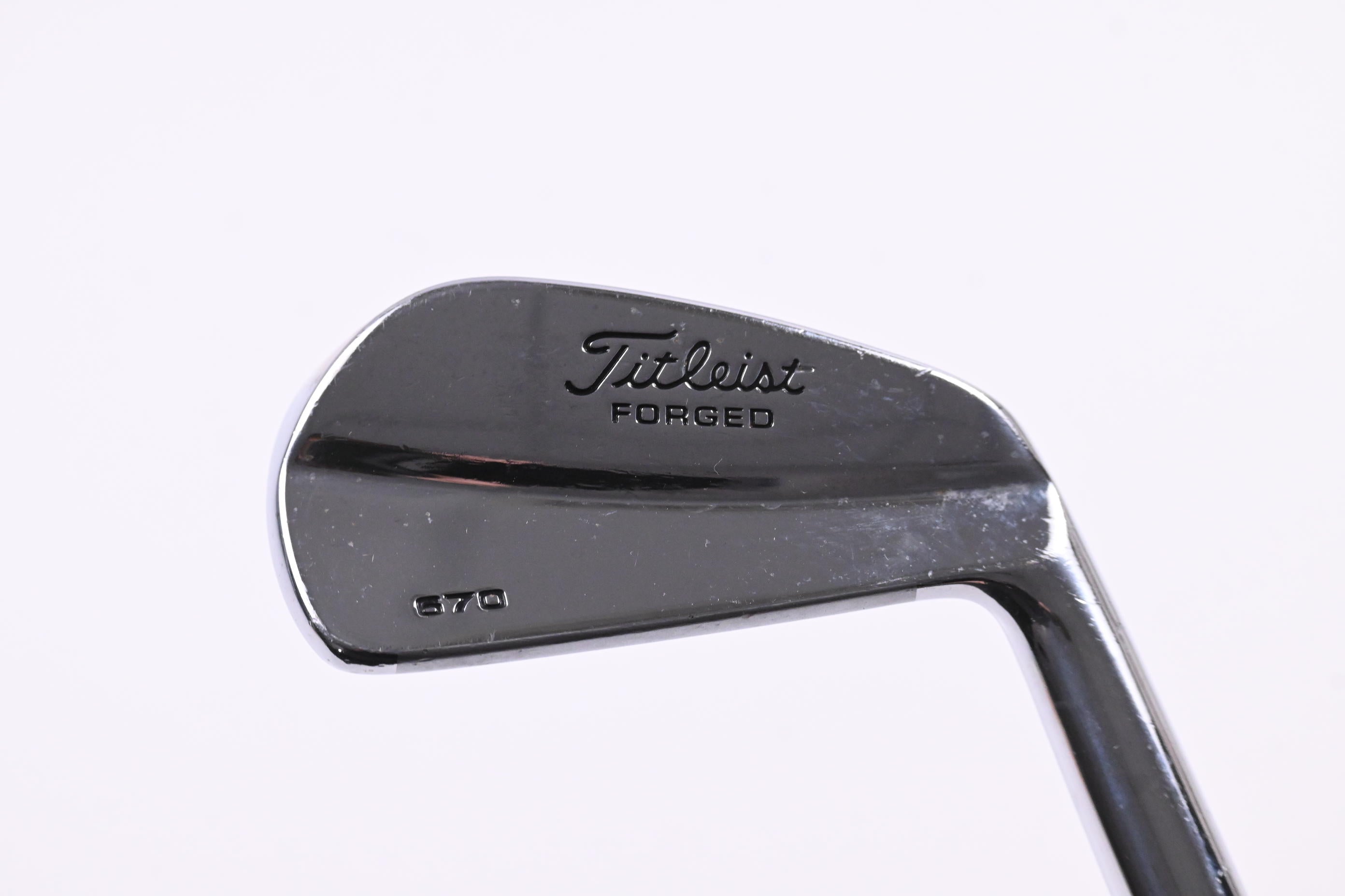 Titleist 670 #2 Iron / 19 Degree / X-Flex Dynamic Gold X100 Shaft