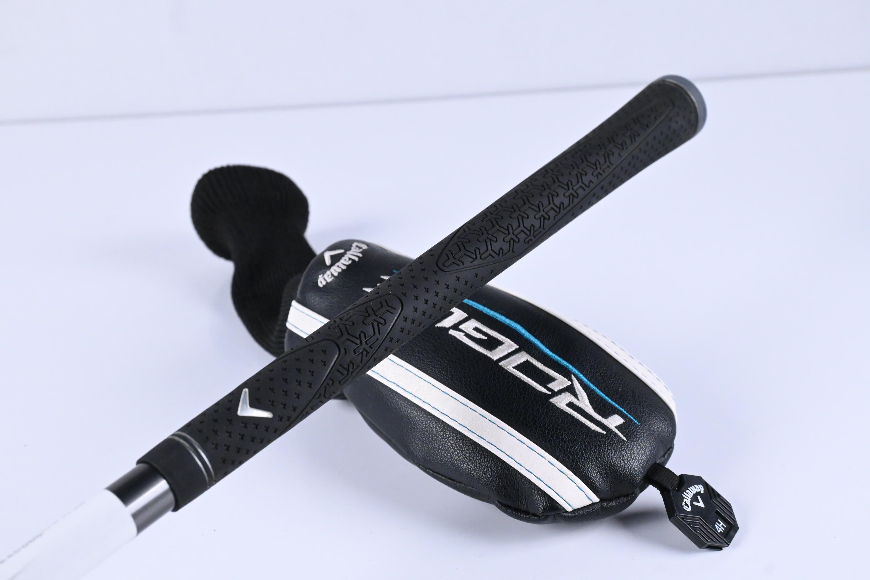 Left Hand Callaway Rogue #4 Hybrid / 21 Degree / Regular Flex Aldila Synergy 60