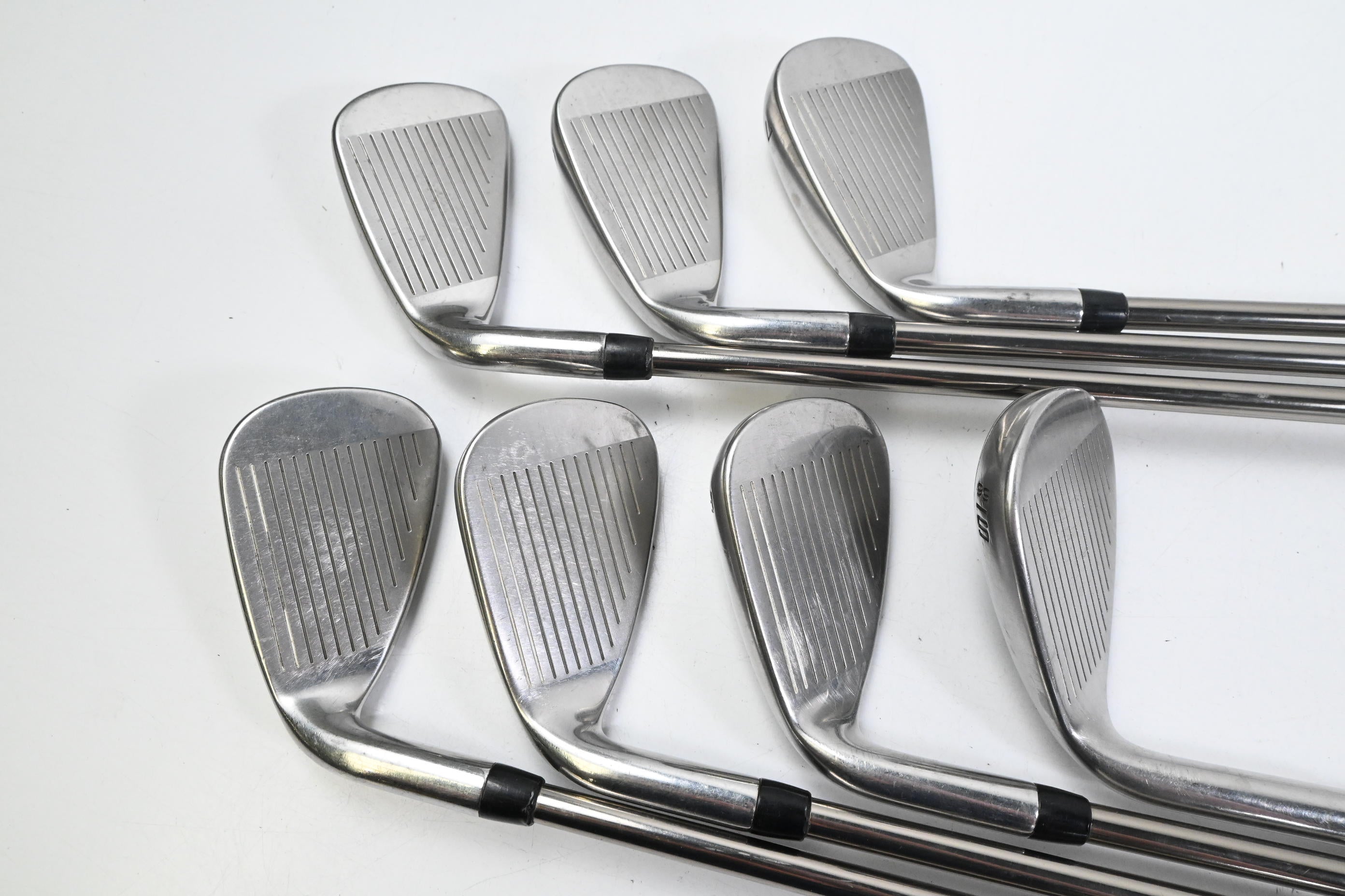 Callaway Rogue ST Max Irons / 5-PW+SW / Regular Flex UST Recoil ESX 460 Shafts