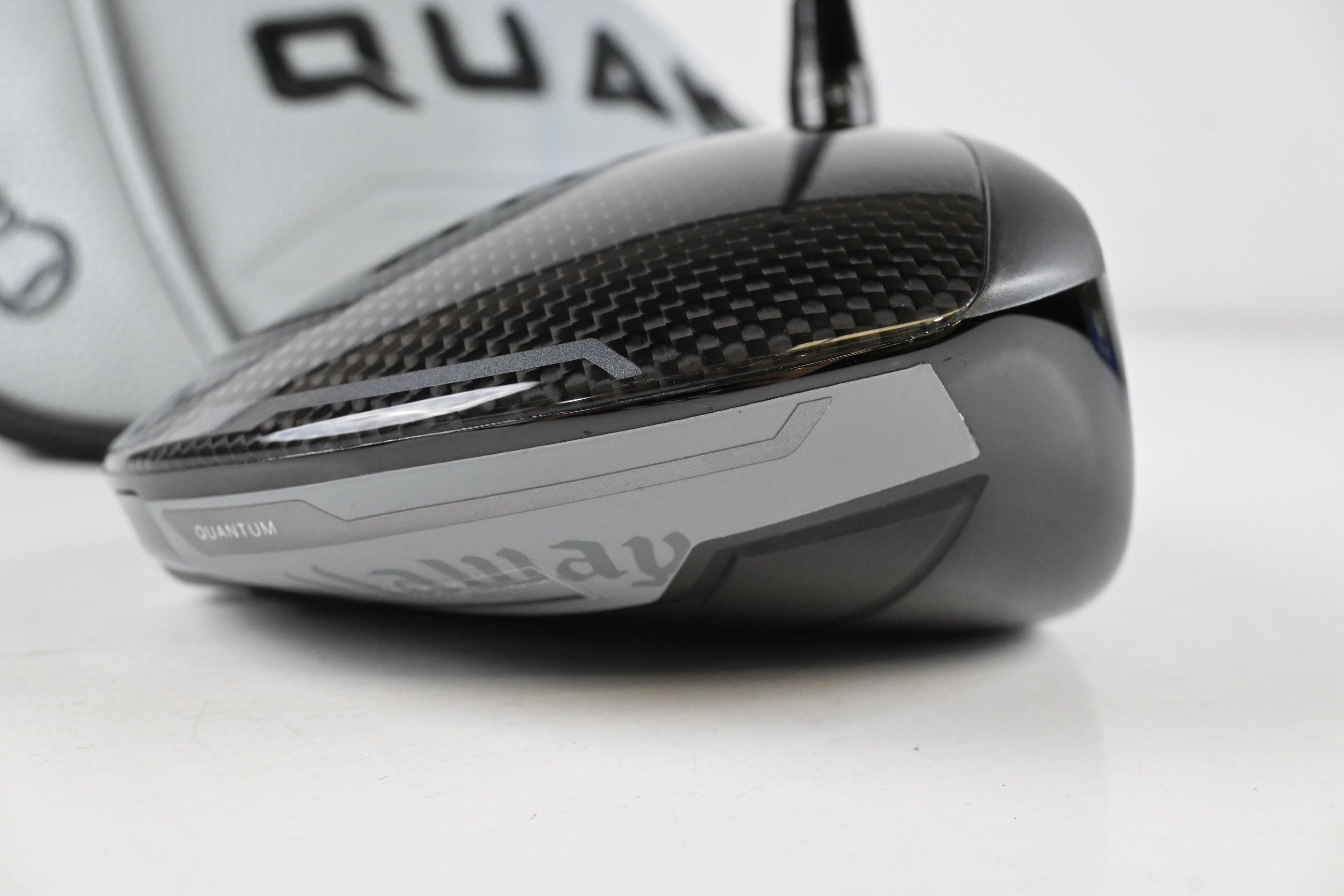 Callaway Quantum Max Driver / 10.5 Degree / Stiff Flex Denali Frost Silver 50