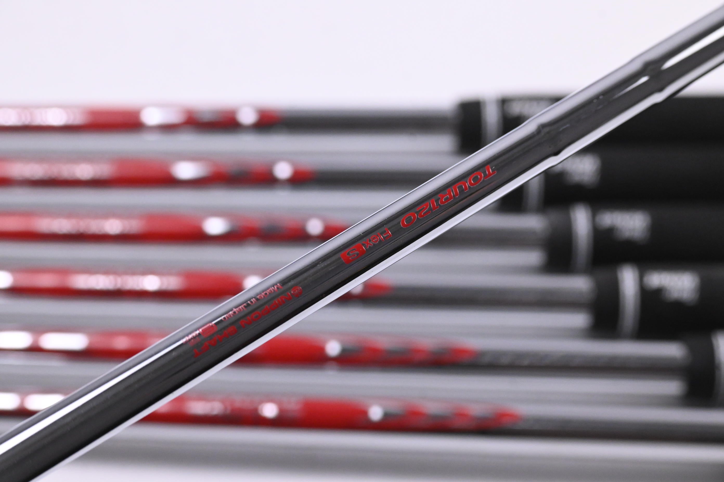 Mizuno Pro M-15 Irons / 4-PW / Stiff Flex N.S.Pro Modus3 Tour 120 Shafts