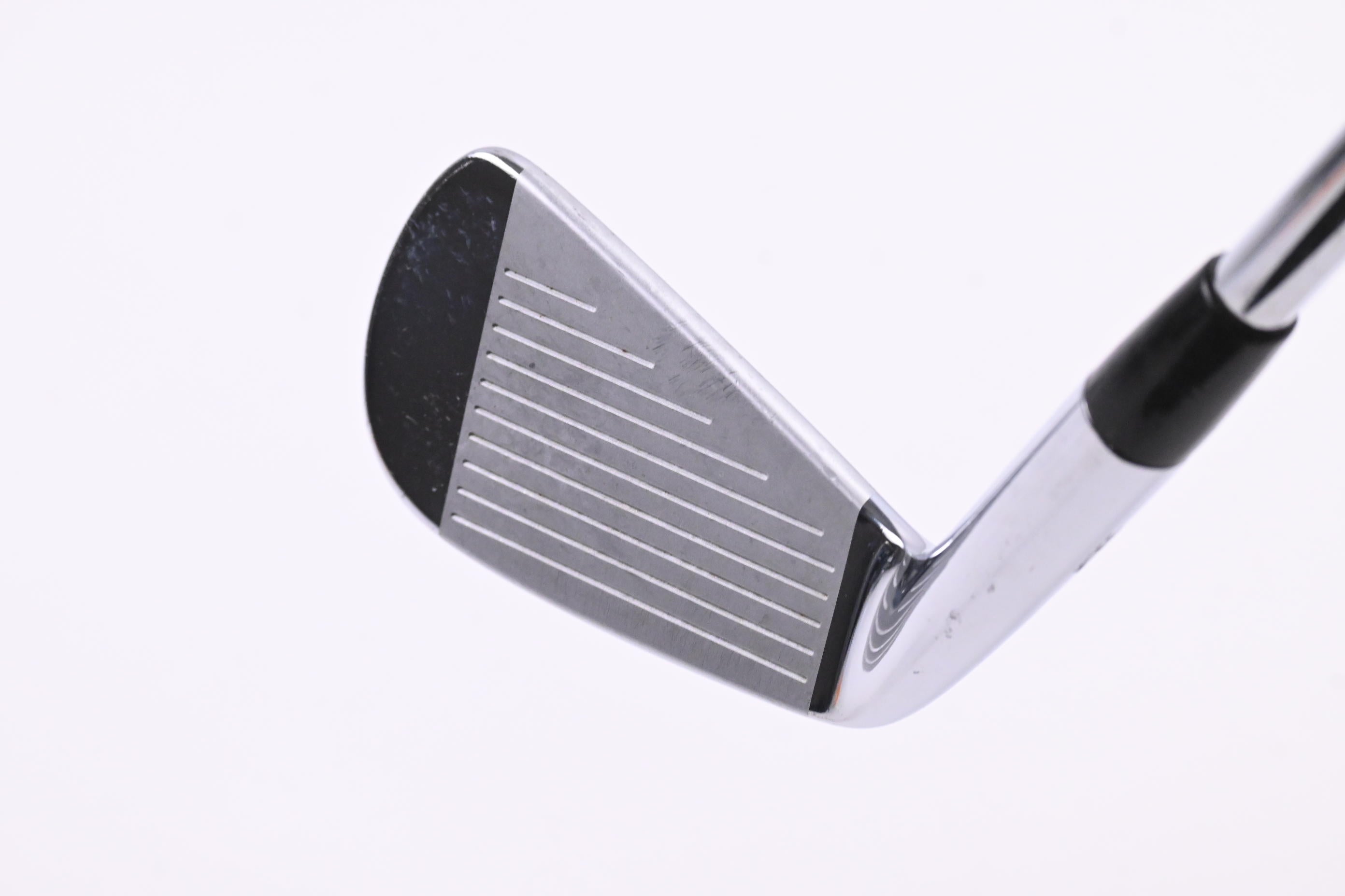 Titleist 670 #2 Iron / 19 Degree / X-Flex Dynamic Gold X100 Shaft