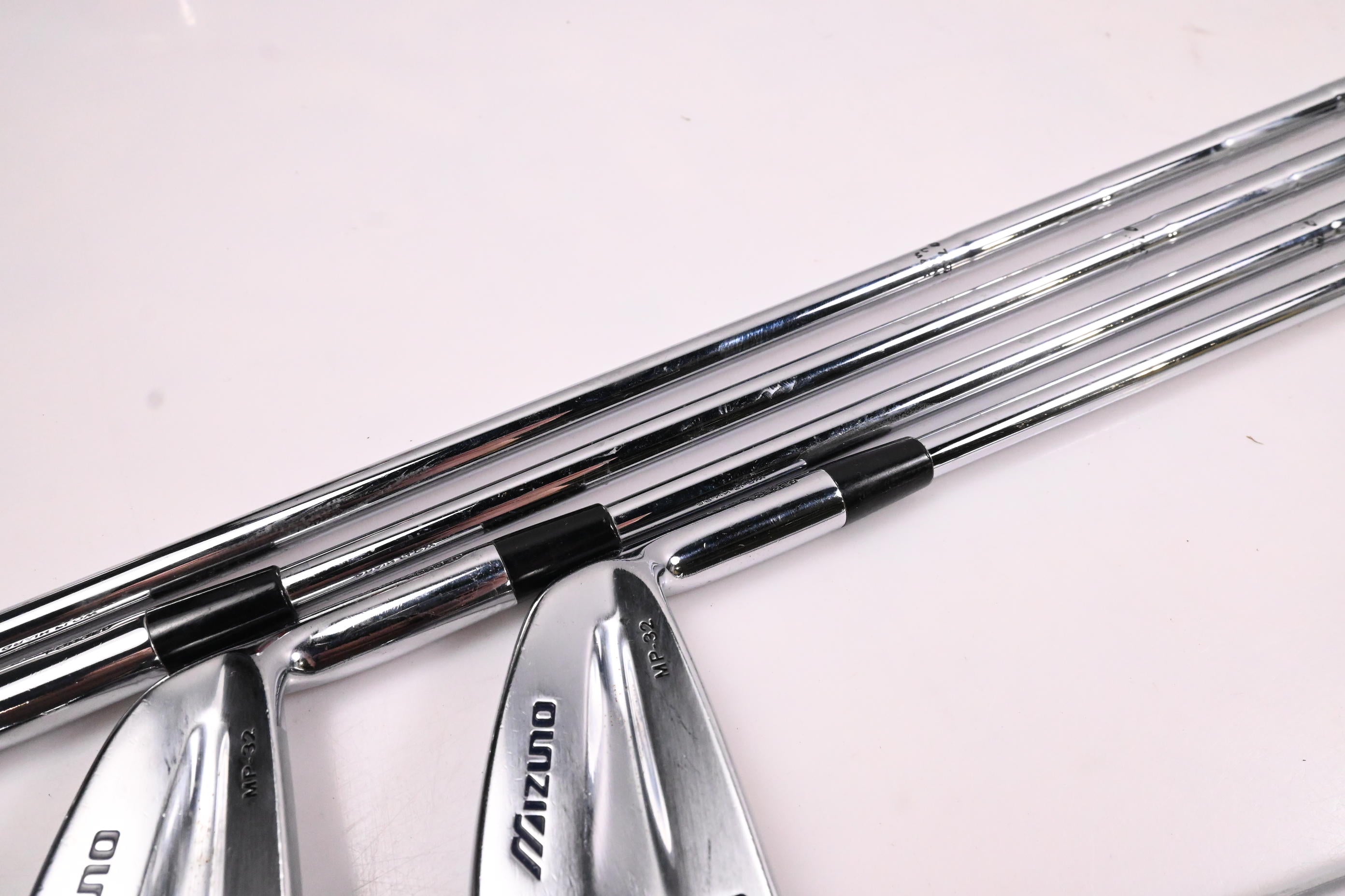 Mizuno MP-32 Irons / 3-PW / Stiff Flex Dynamic Gold S300 Shaft